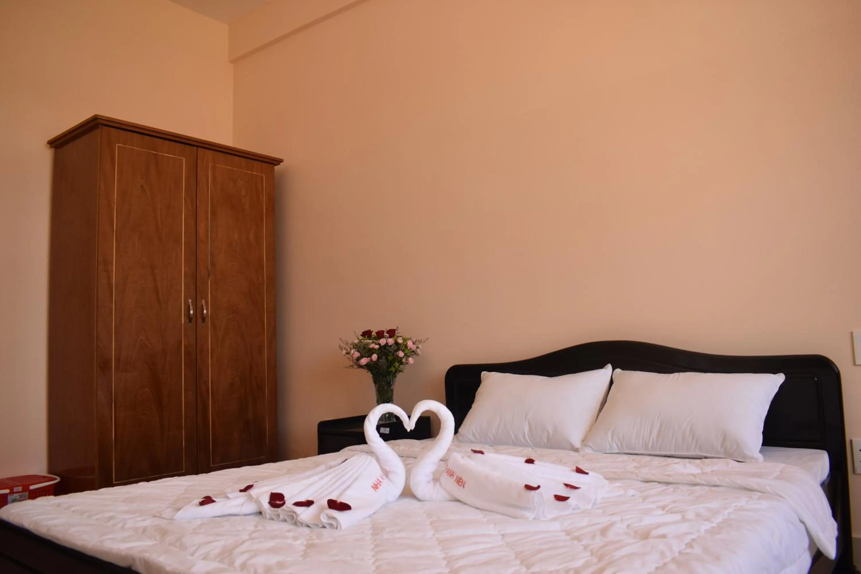 Bed in Thanh Nien Hotel - Vung Tau