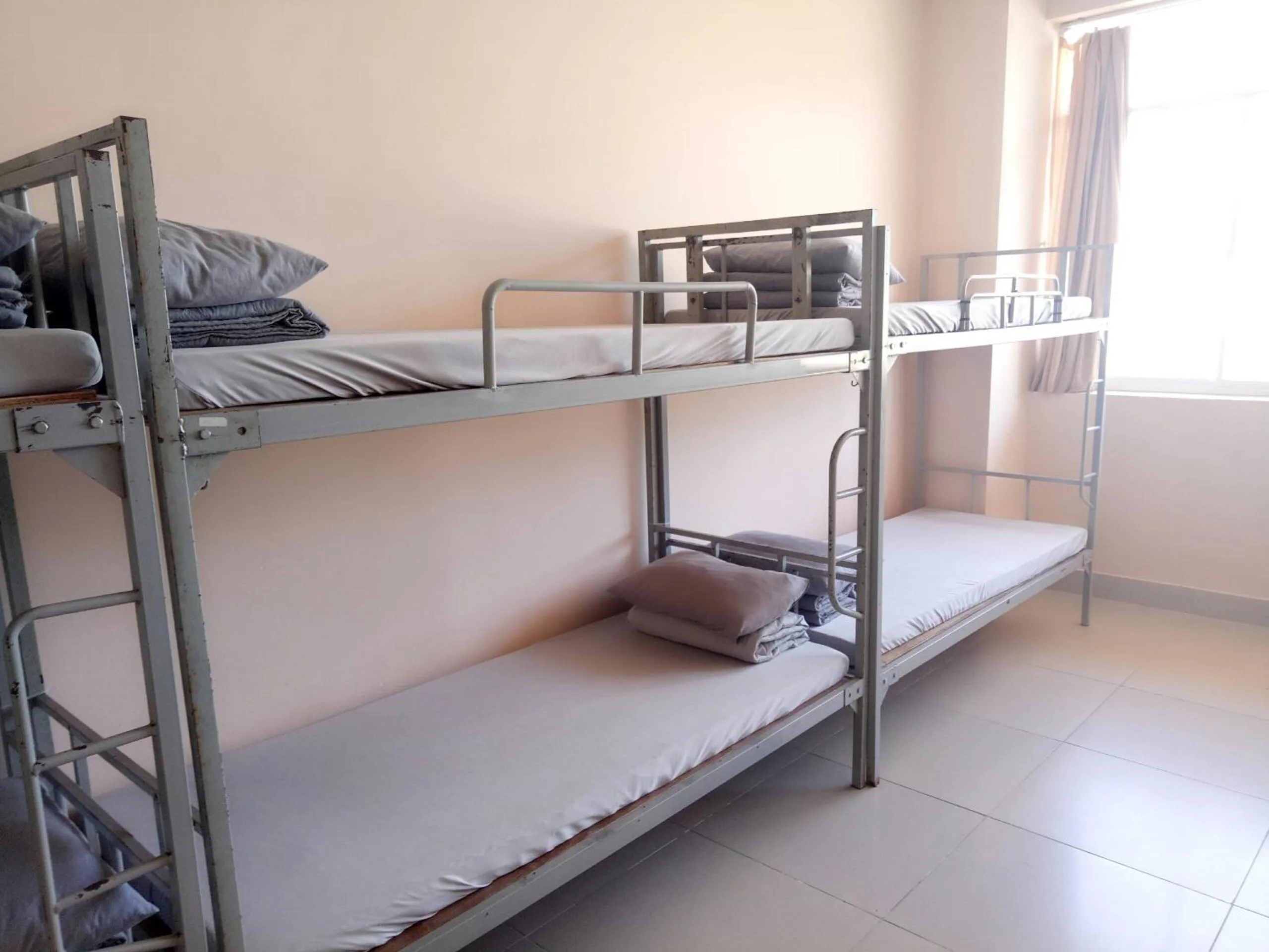 Bed in Thanh Nien Hotel - Vung Tau