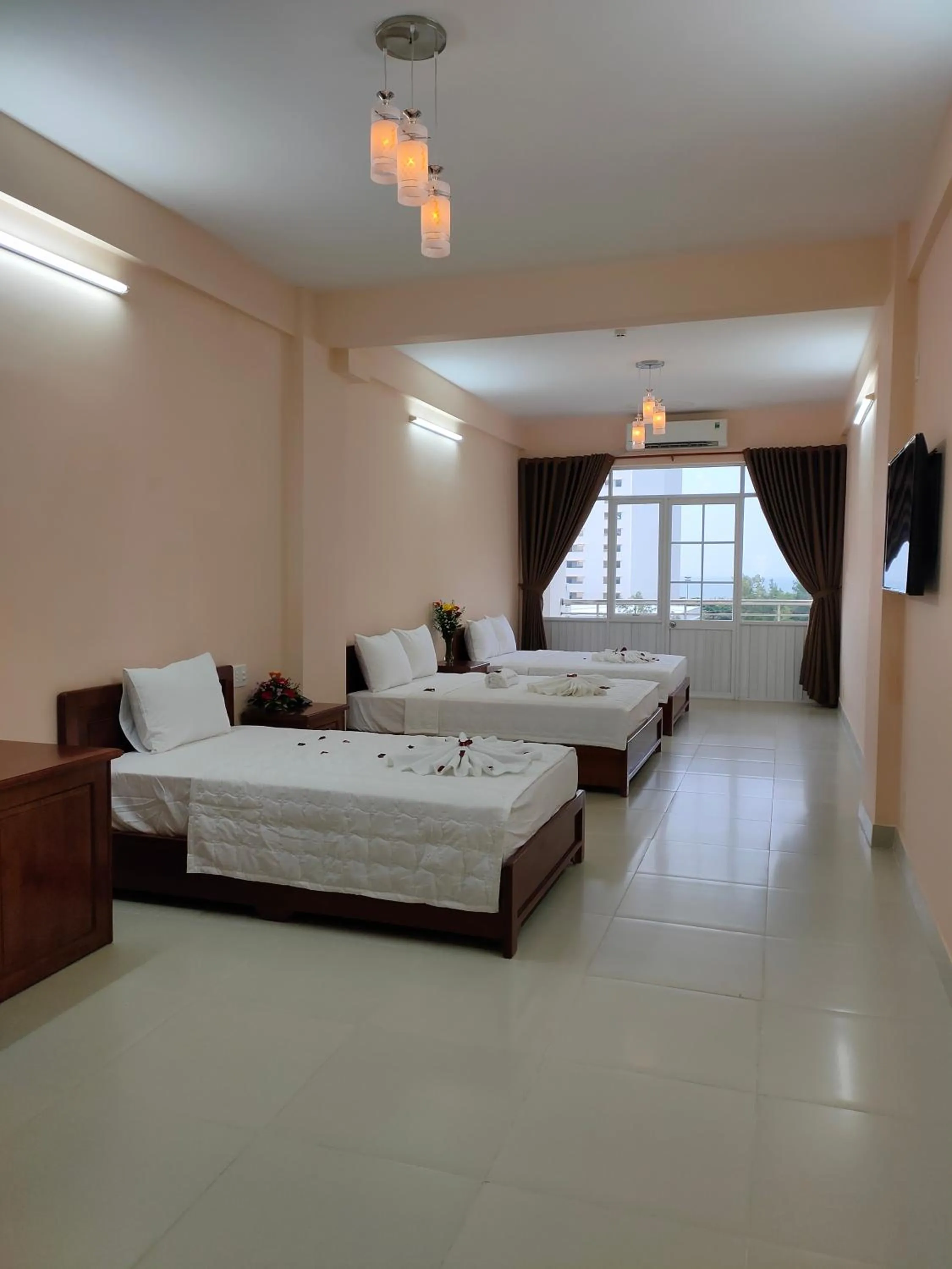 Bed in Thanh Nien Hotel - Vung Tau