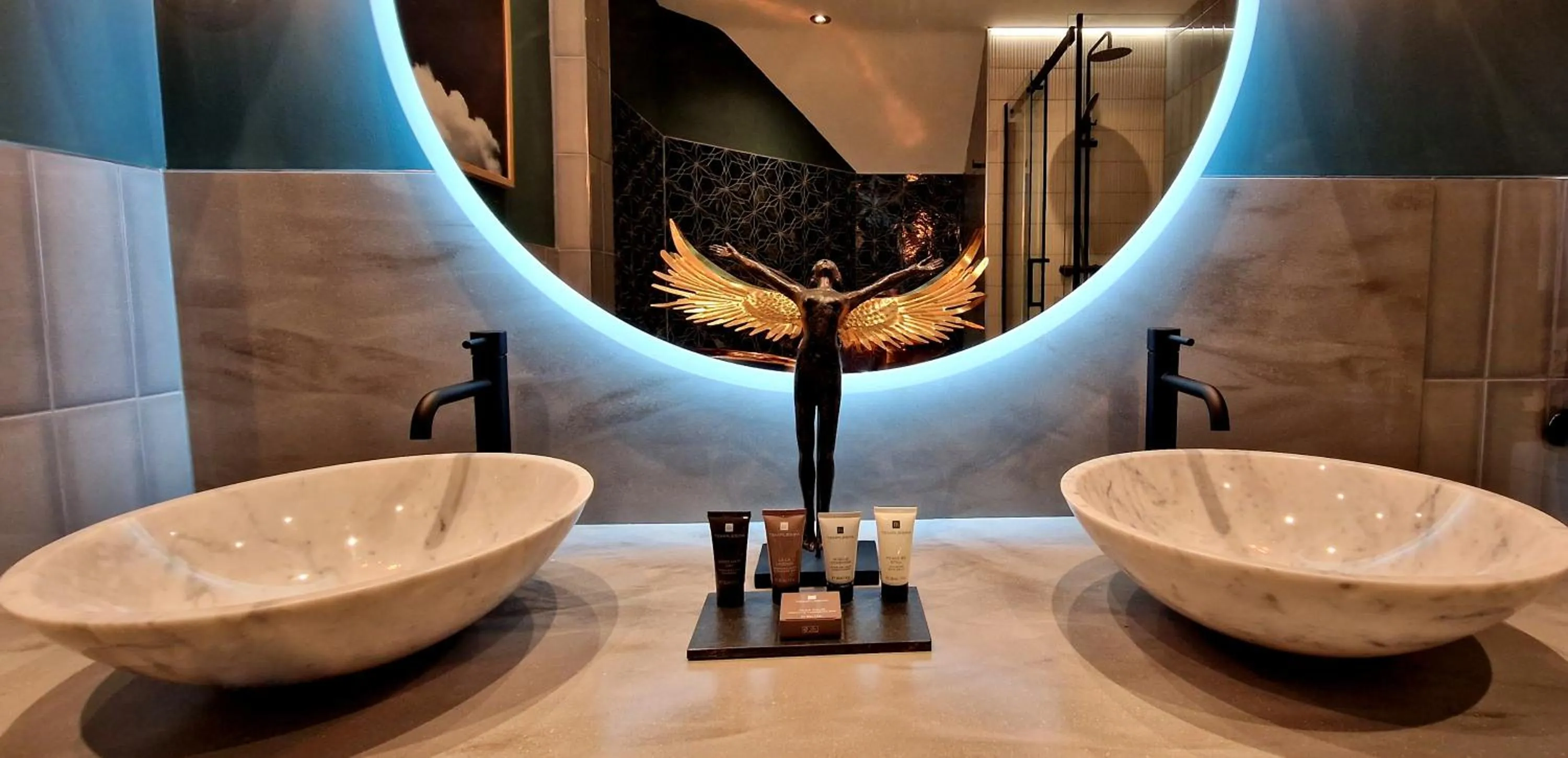 Bathroom in Alderley Edge Hotel