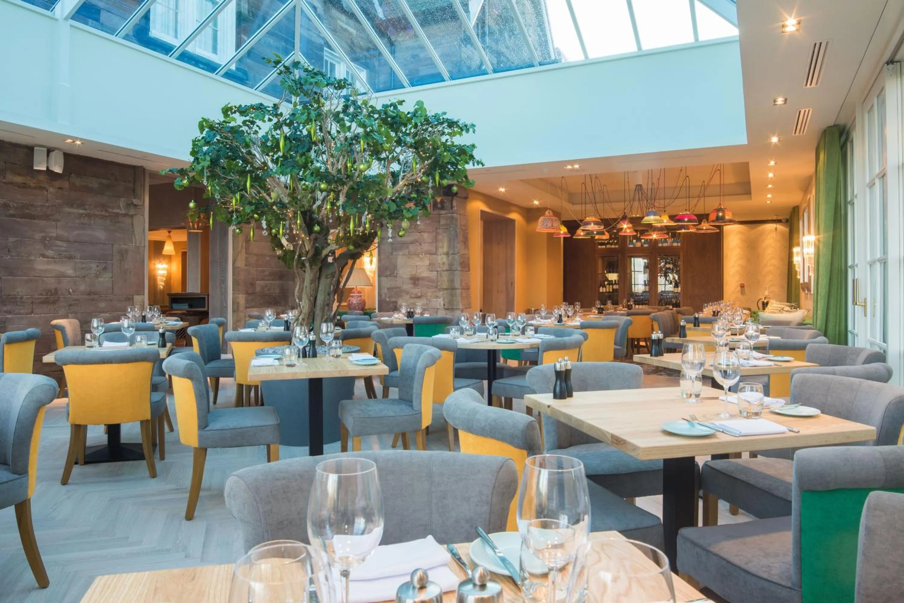 Restaurant/places to eat in Alderley Edge Hotel