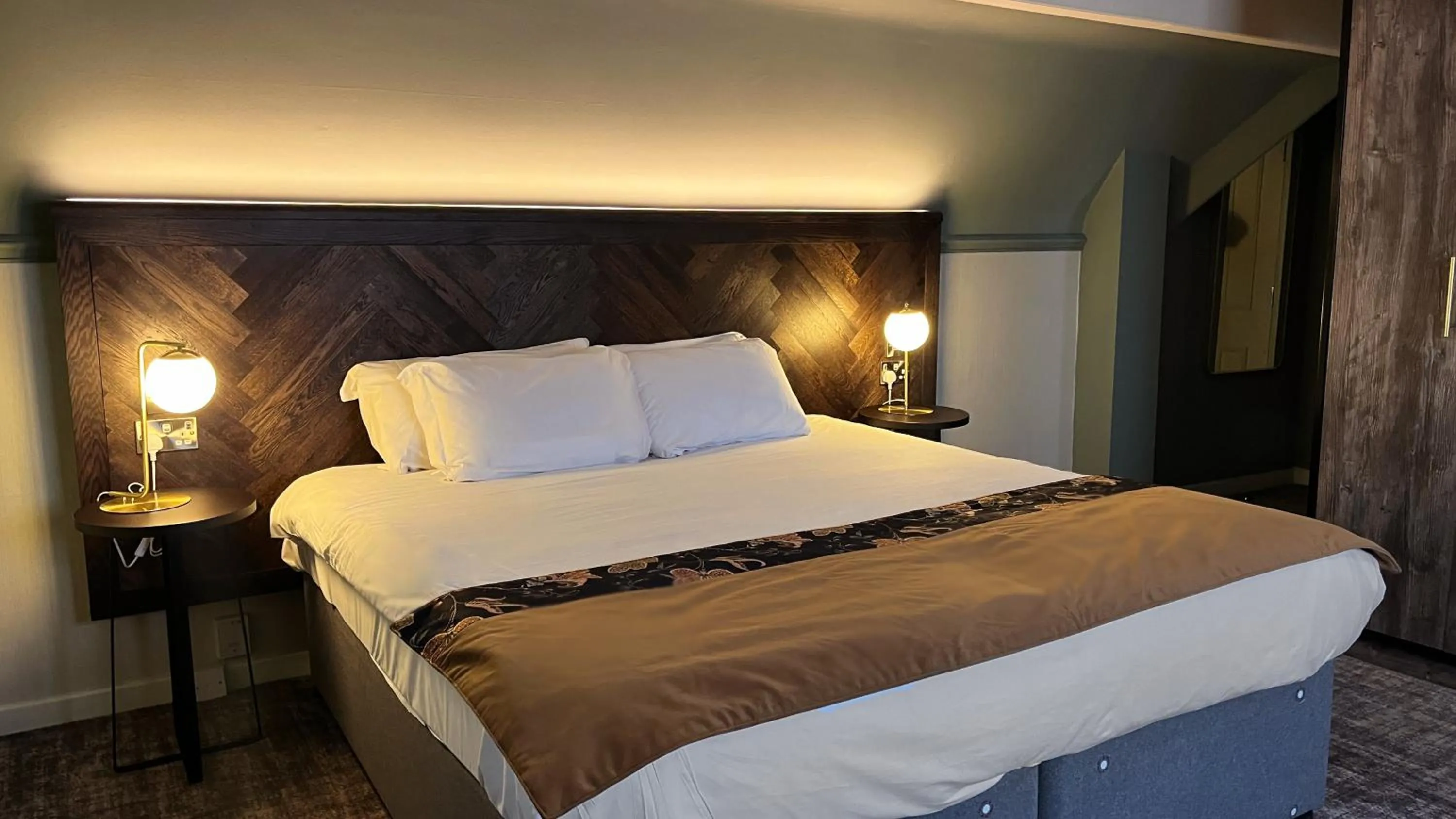 Bed in Alderley Edge Hotel