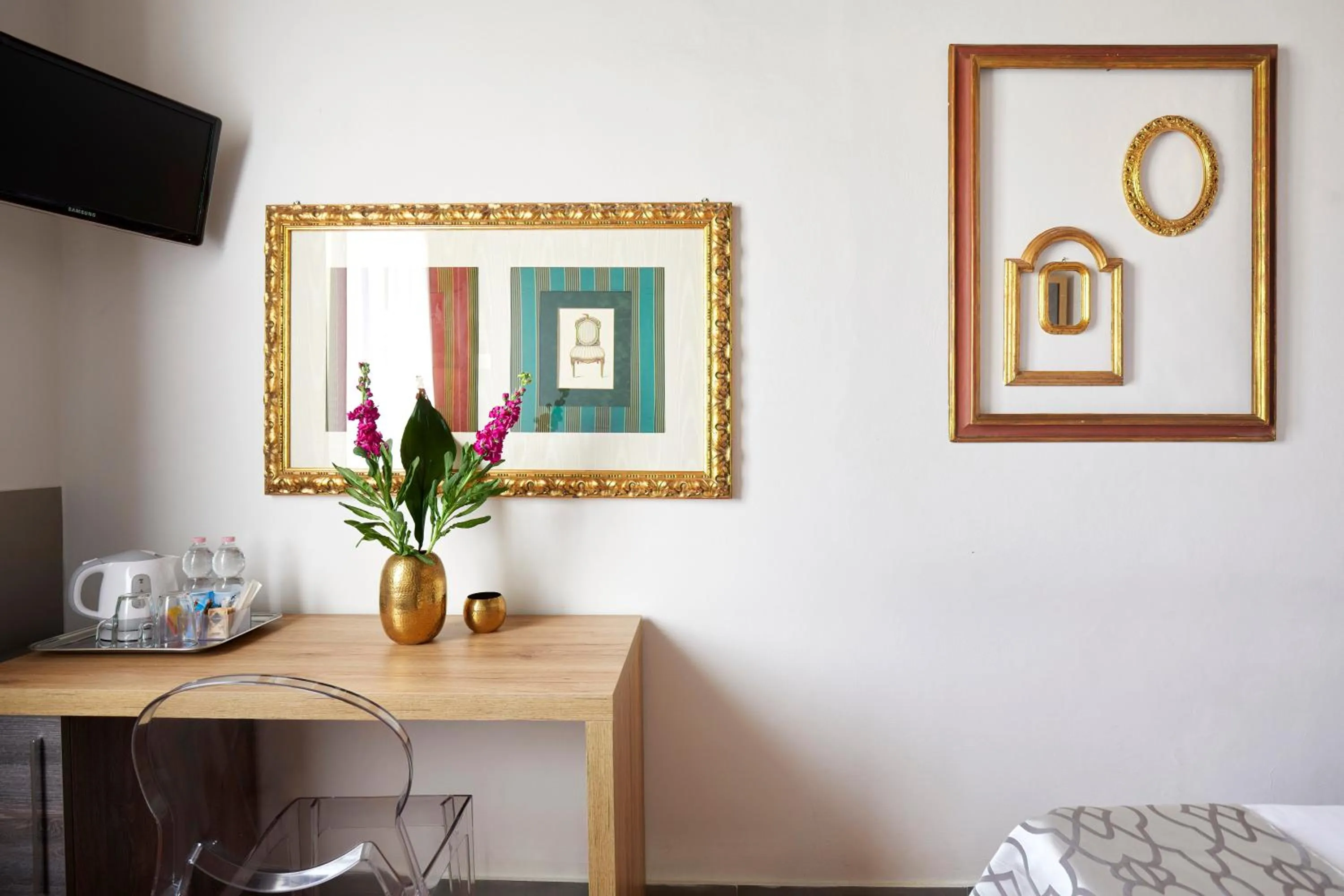 hair dresser in Sette Angeli Rooms