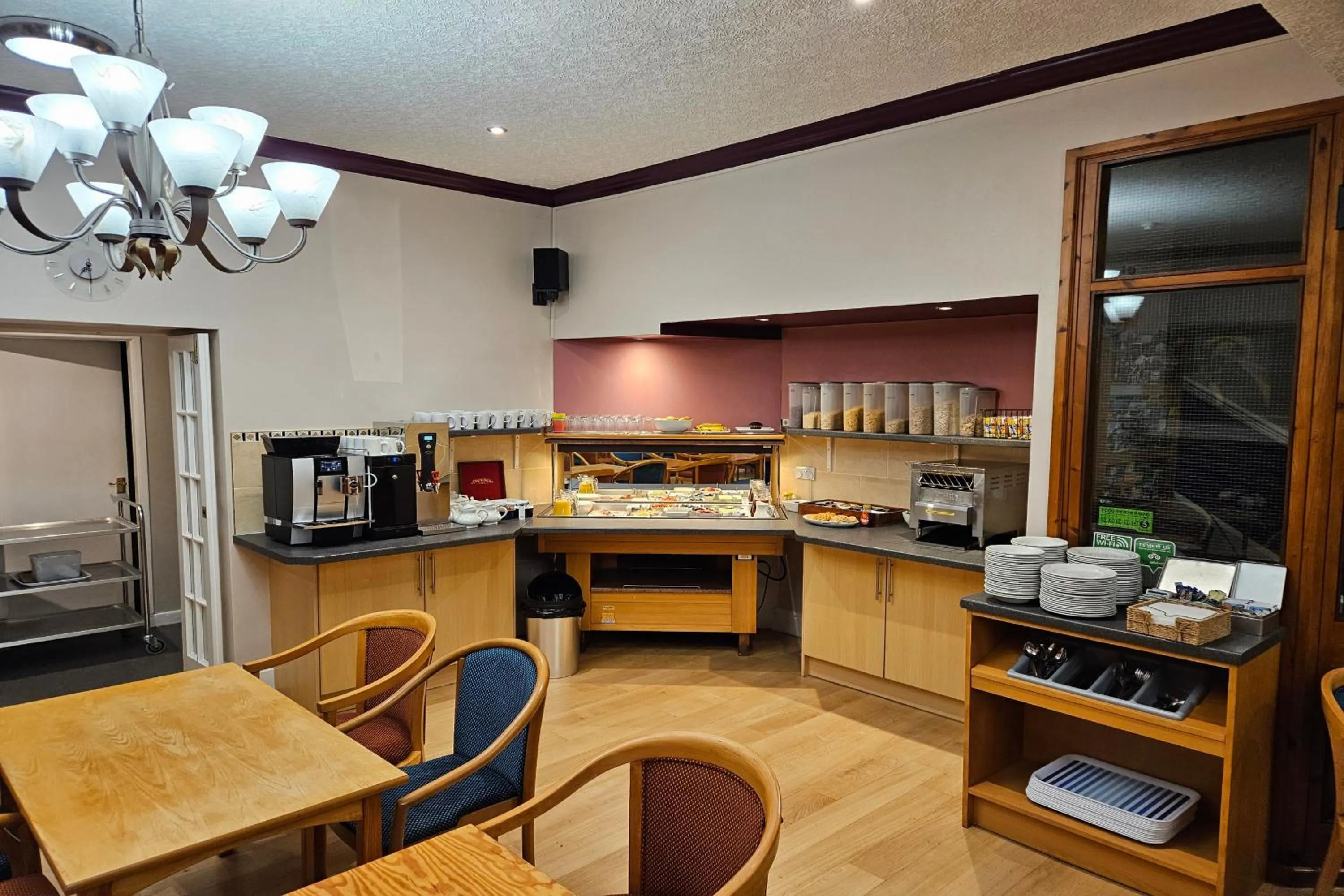 Breakfast in Brathay Lodge