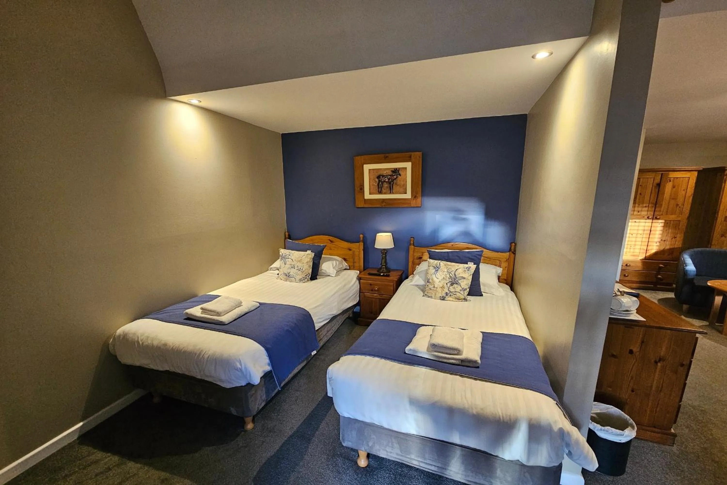 Bedroom, Bed in Brathay Lodge