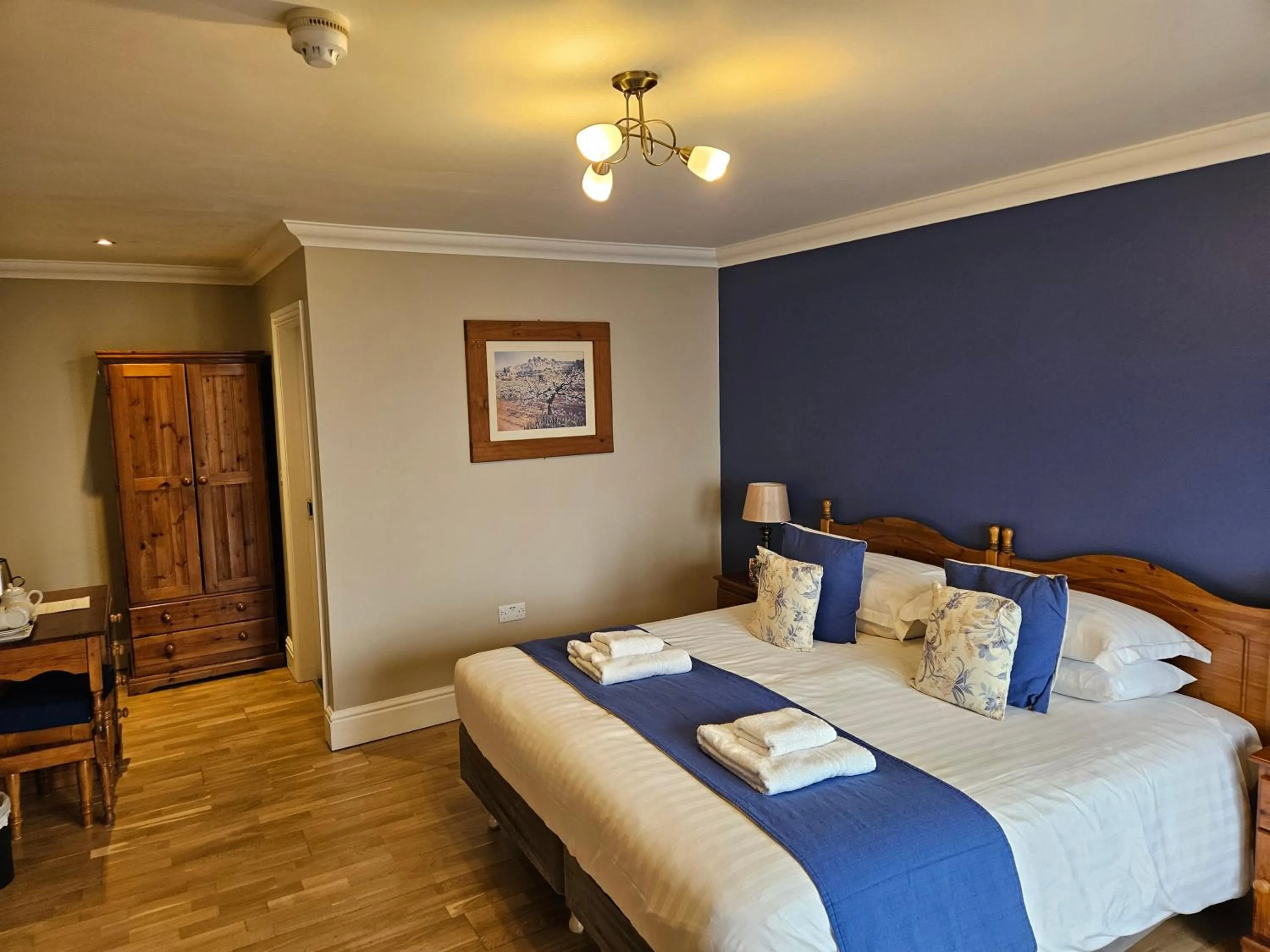 Bedroom, Bed in Brathay Lodge