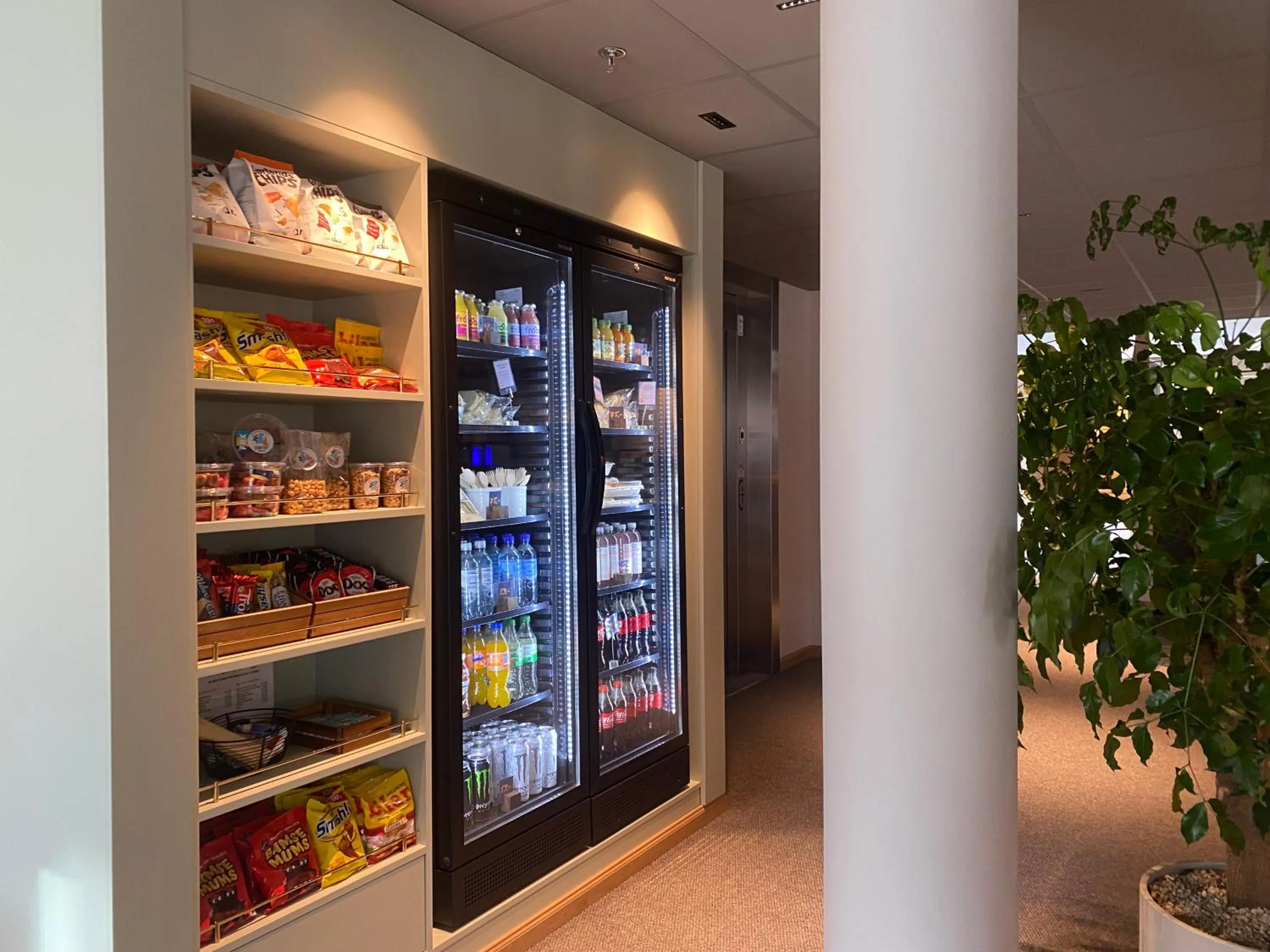 Food and drinks in Comfort Hotel Park