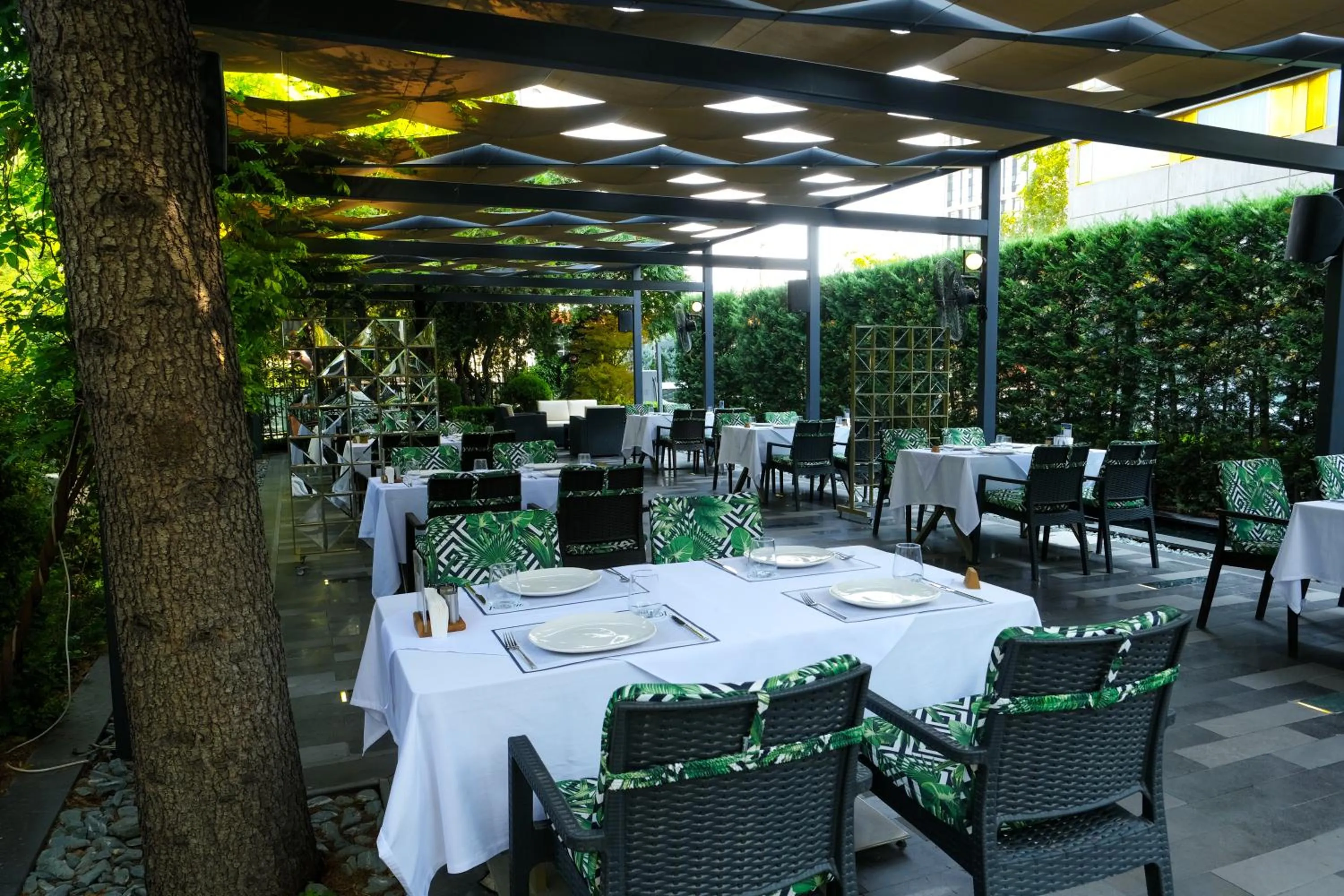 Garden in Altinel Ankara Hotel & Convention Center