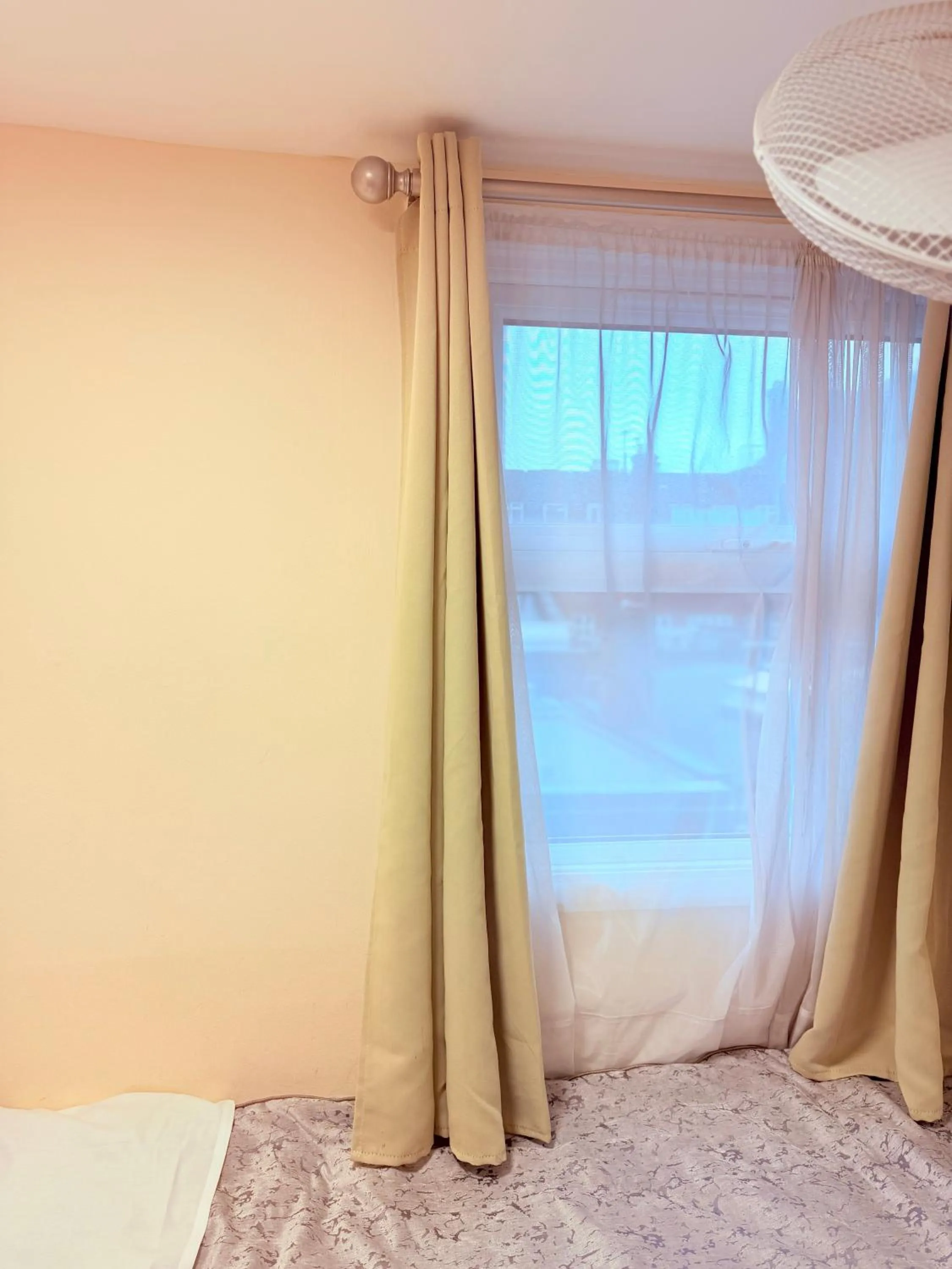 Bedroom, Bed in Europa House Hotel, London Paddington