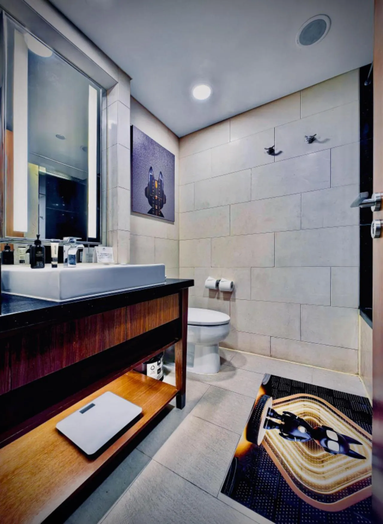 Toilet in Ascott Huai Hai Road Shanghai, Xintiandi