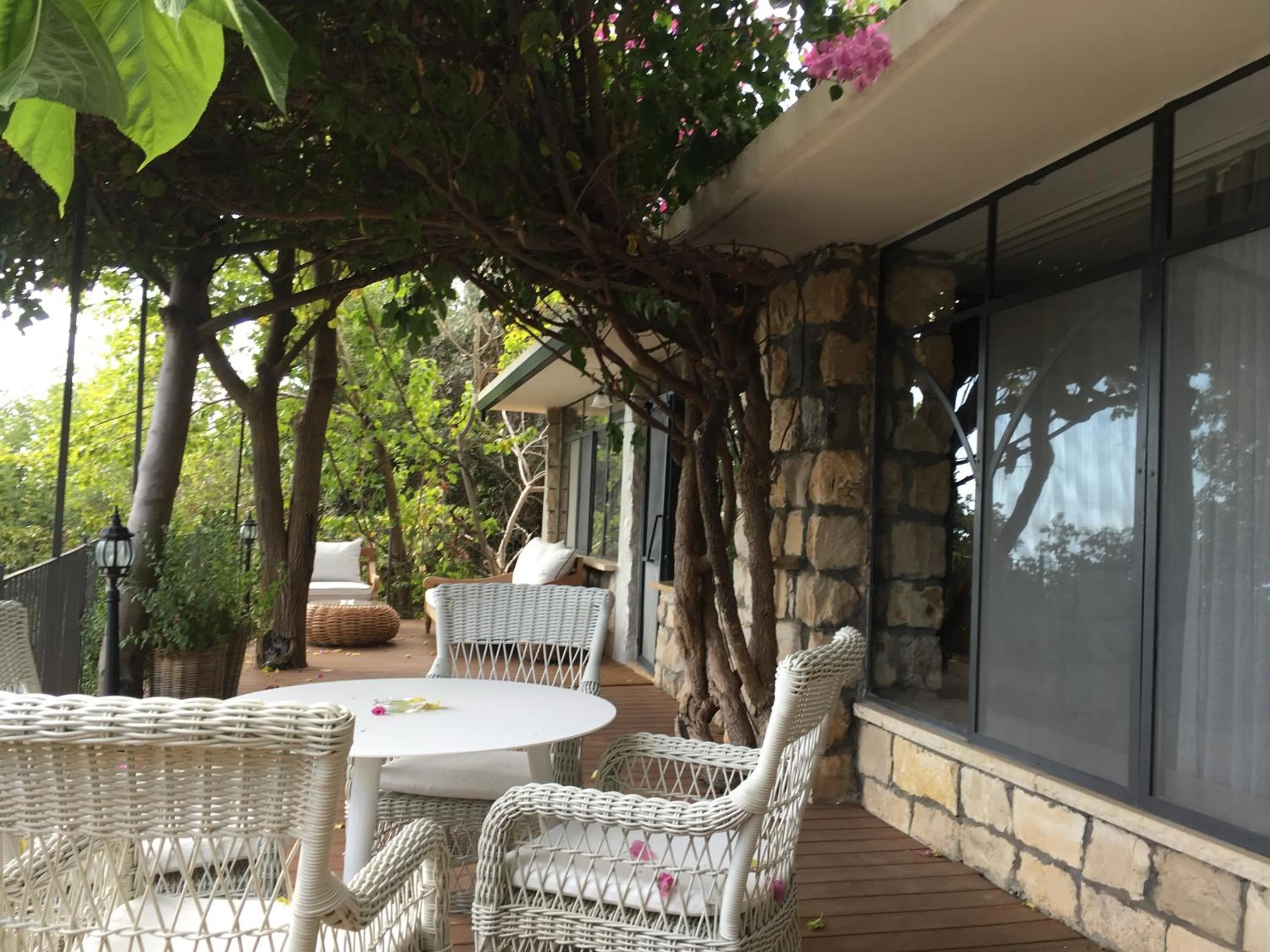 Seating area in Mizpe Hayamim by Isrotel Exclusive