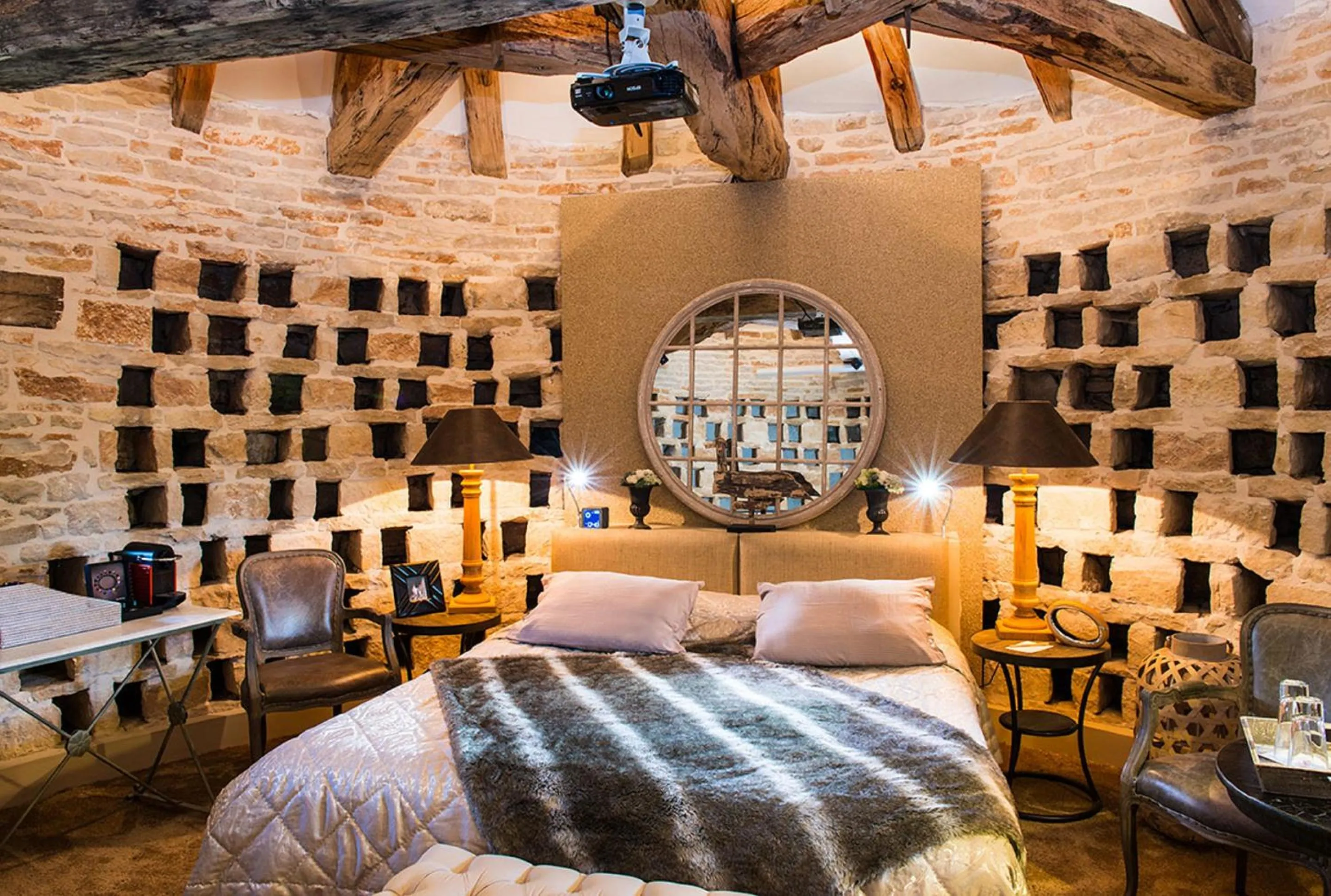 Bed in Château de Courban and Spa Nuxe