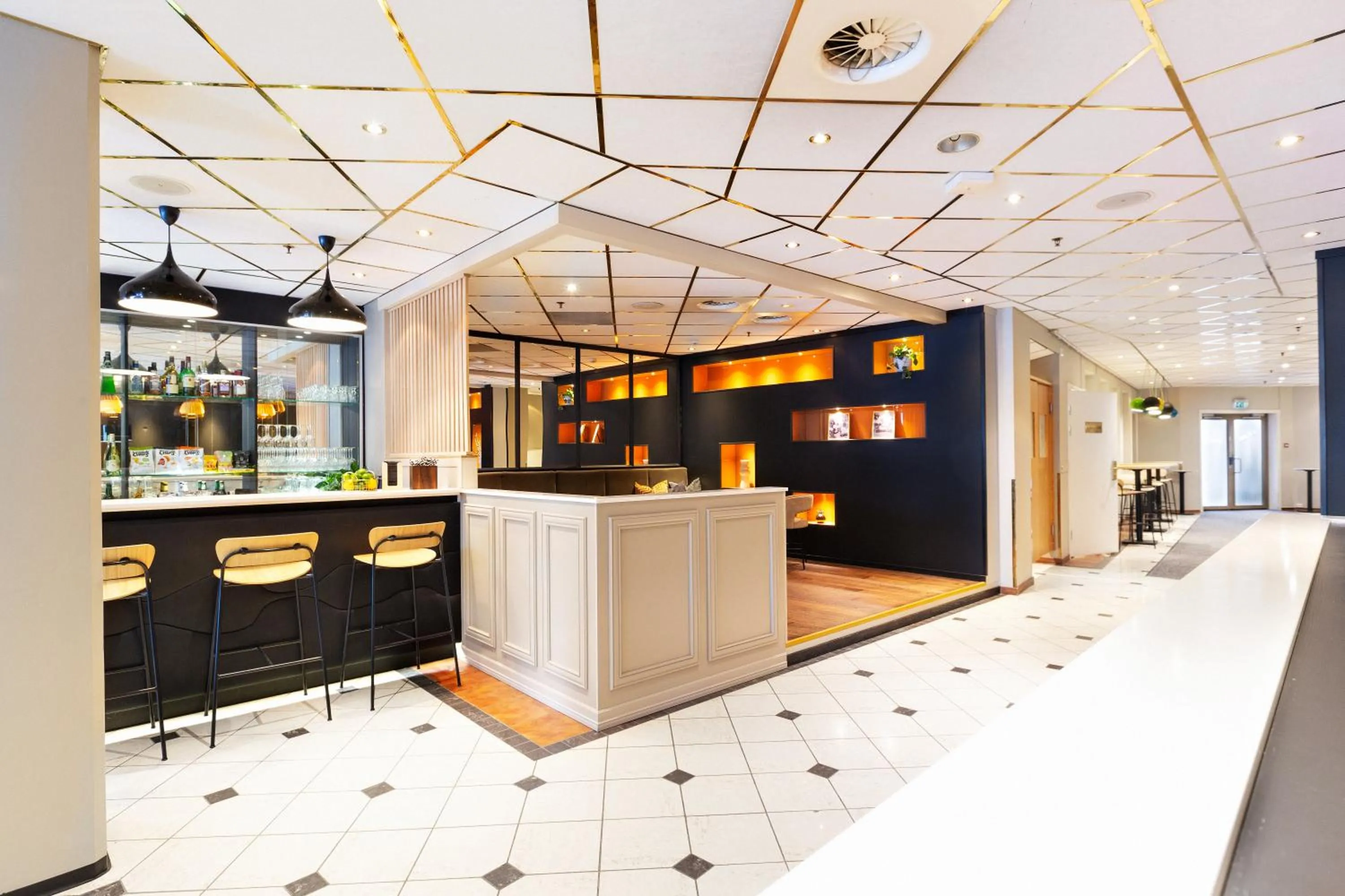 Lounge or bar in Quality Hotel Augustin