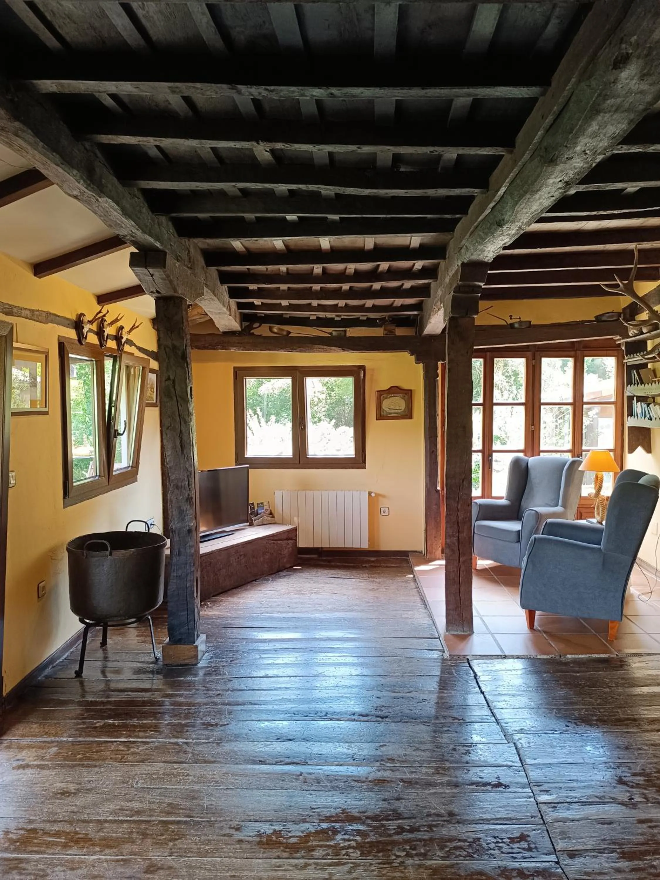 Living room in Viviendas Rurales El Covaju
