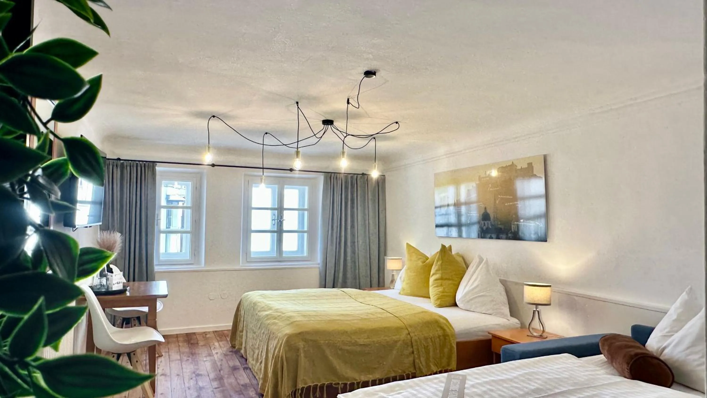 Bed in Hotel Krone 1512