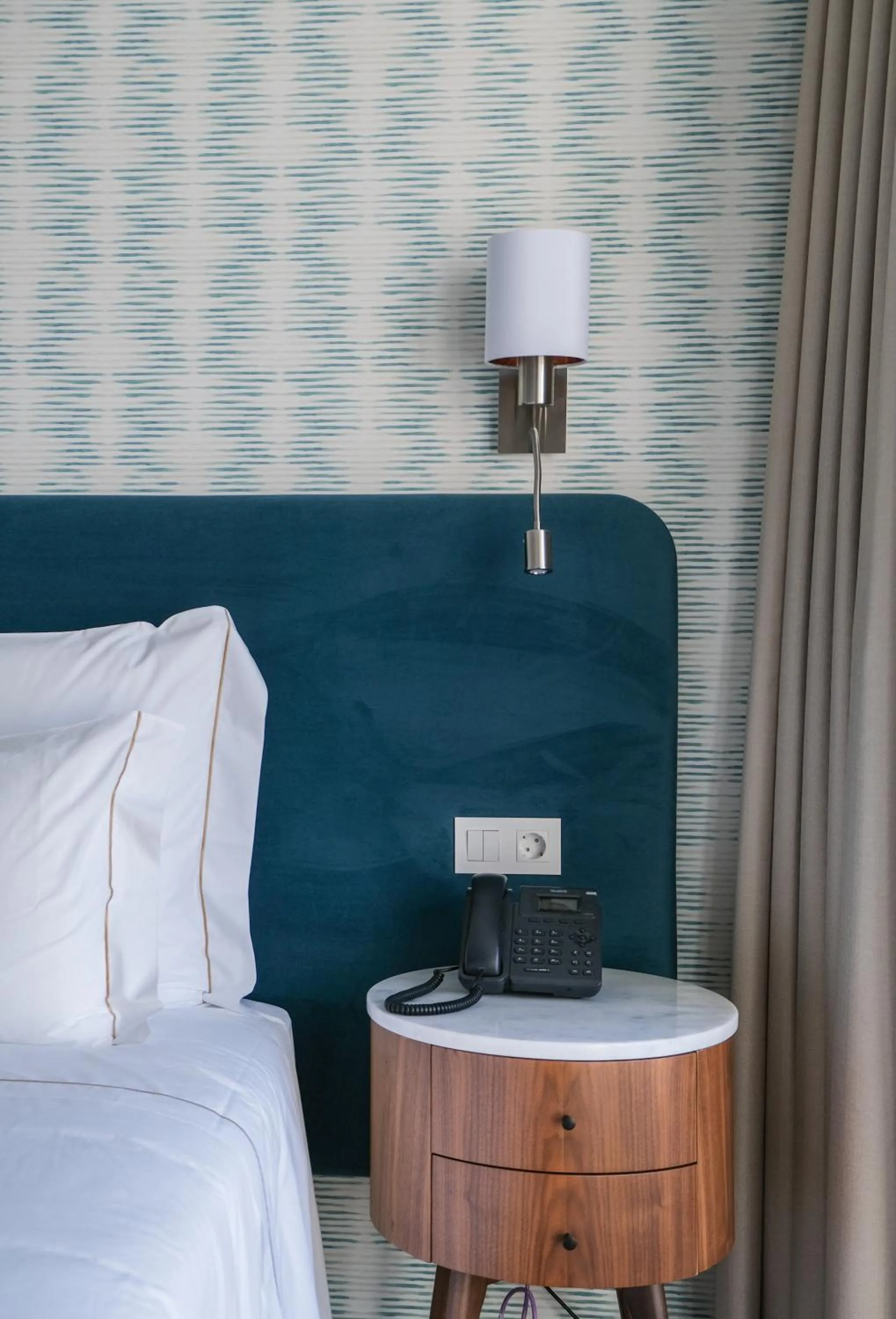 Decorative detail, Bed in Hotel Vouga