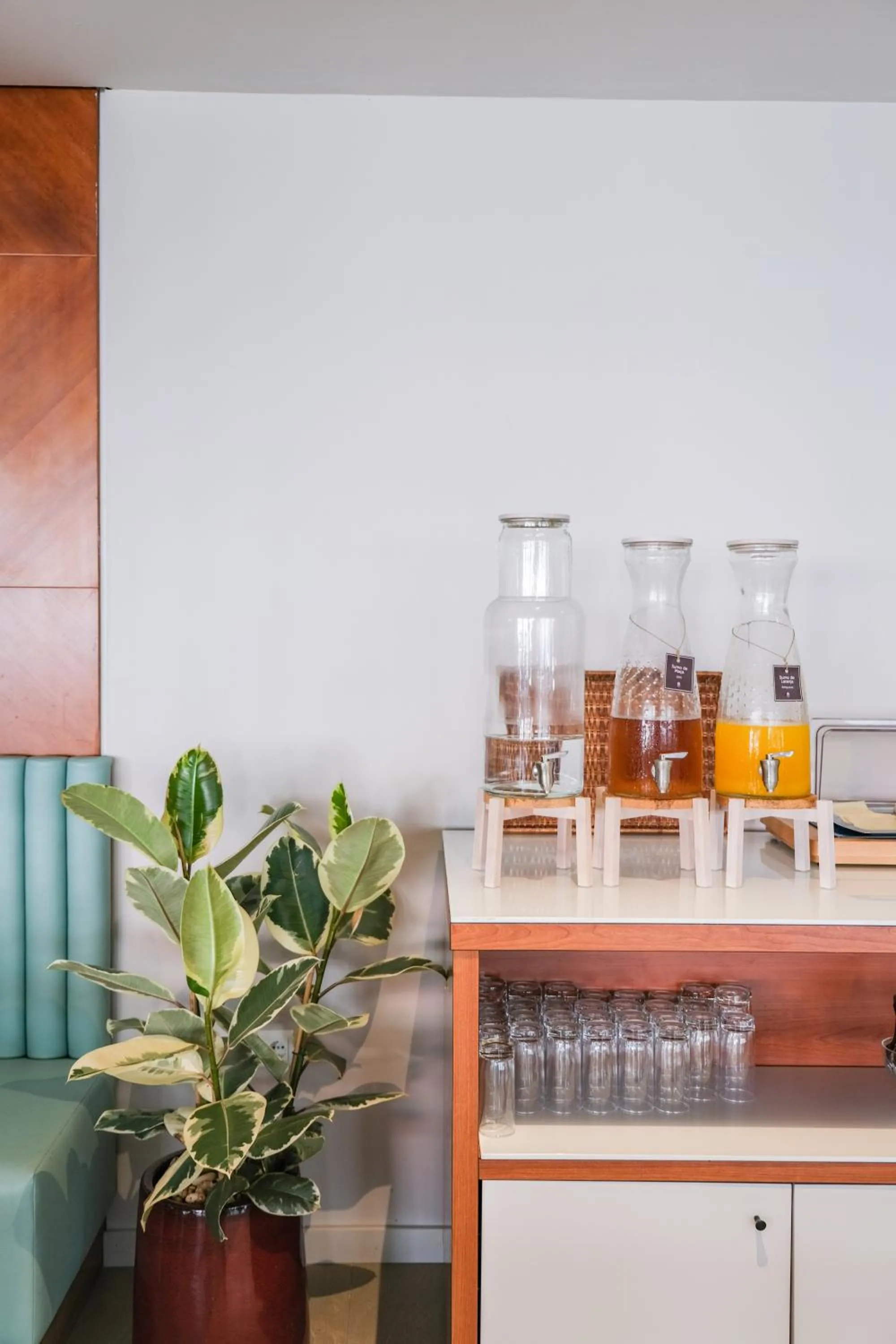 Continental breakfast in Hotel Vouga