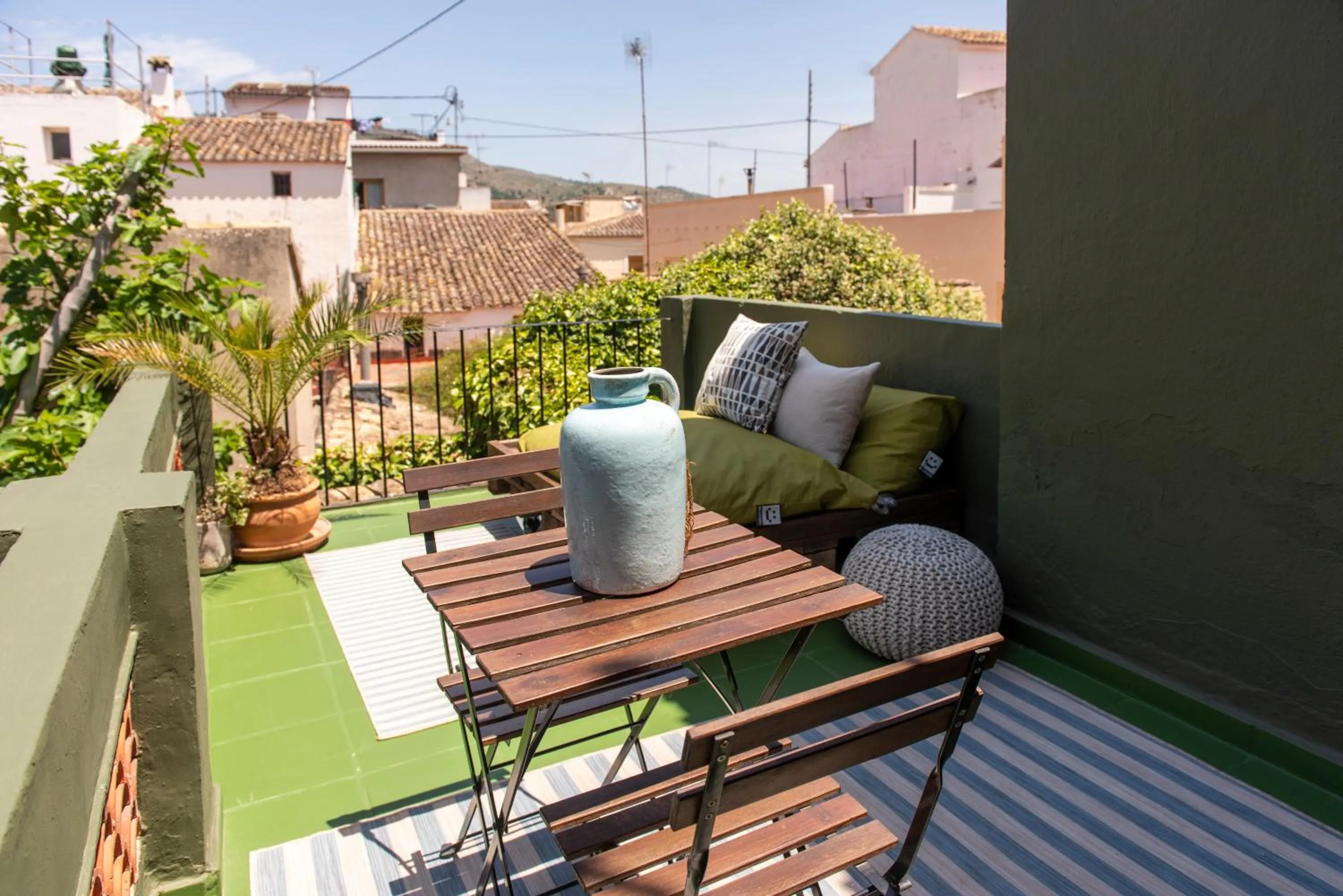 Property building in Casa Con Destino