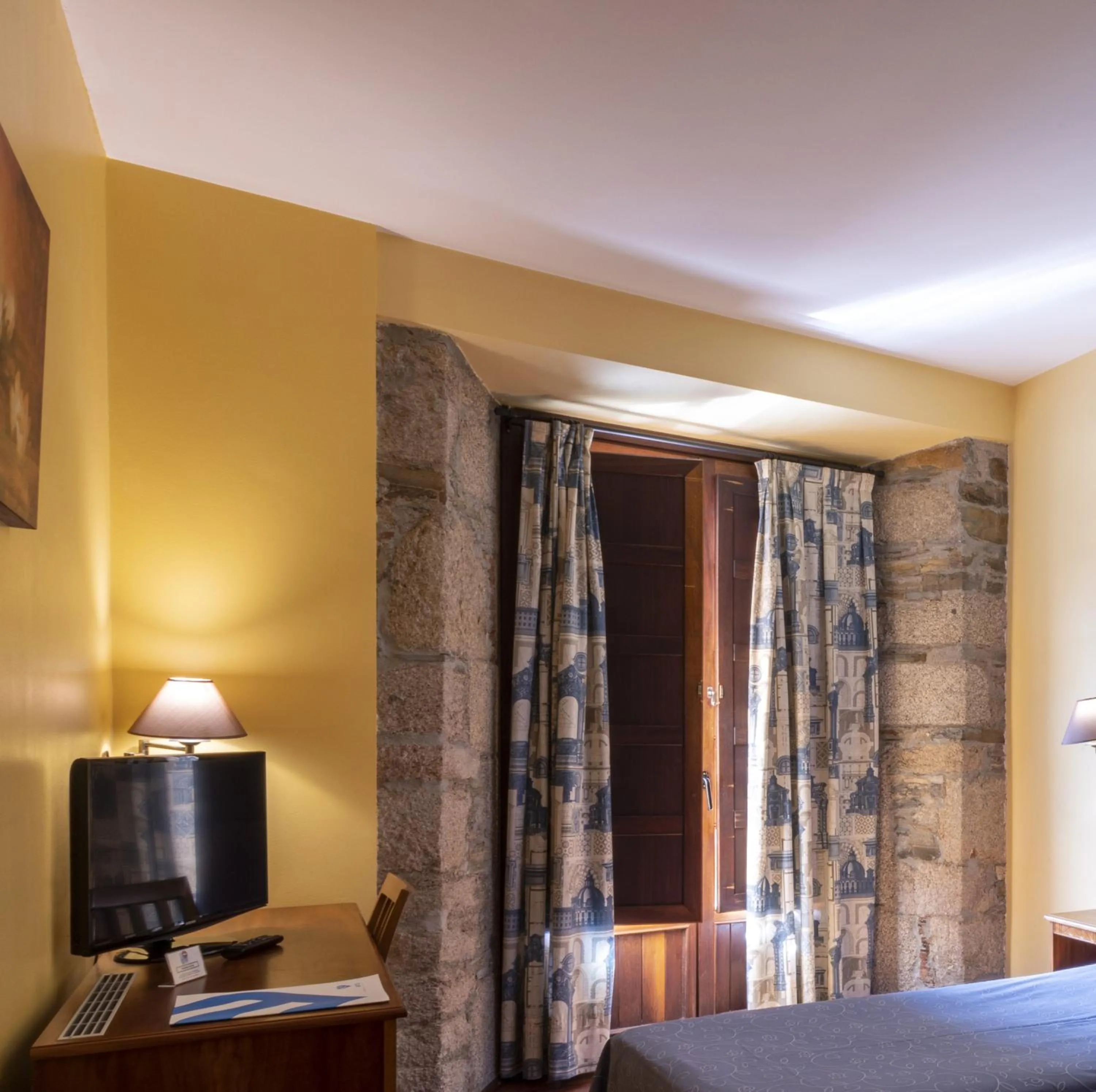 Bed in Hotel Aroi Bierzo Plaza