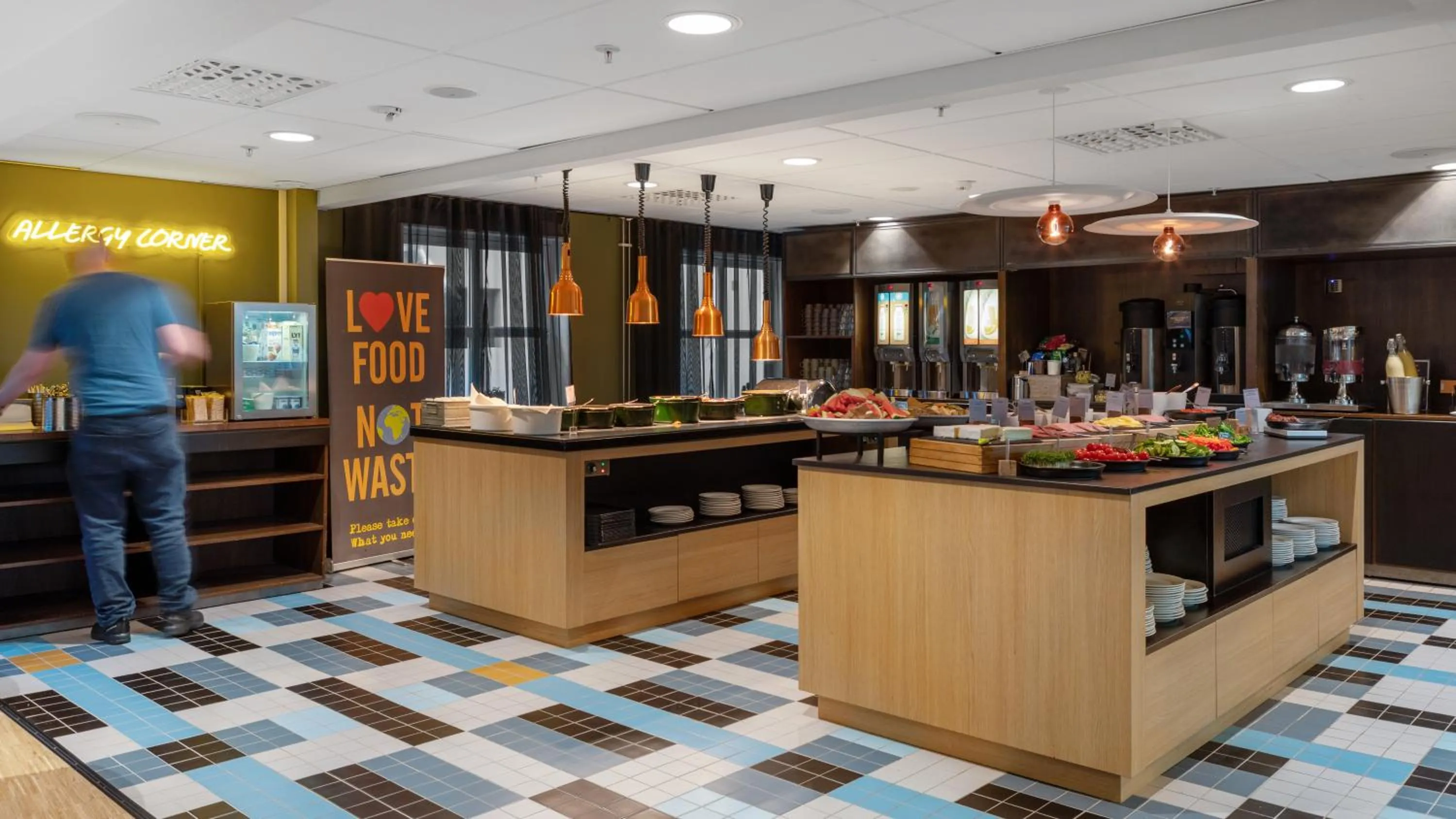 Buffet breakfast in Comfort Hotel Trondheim