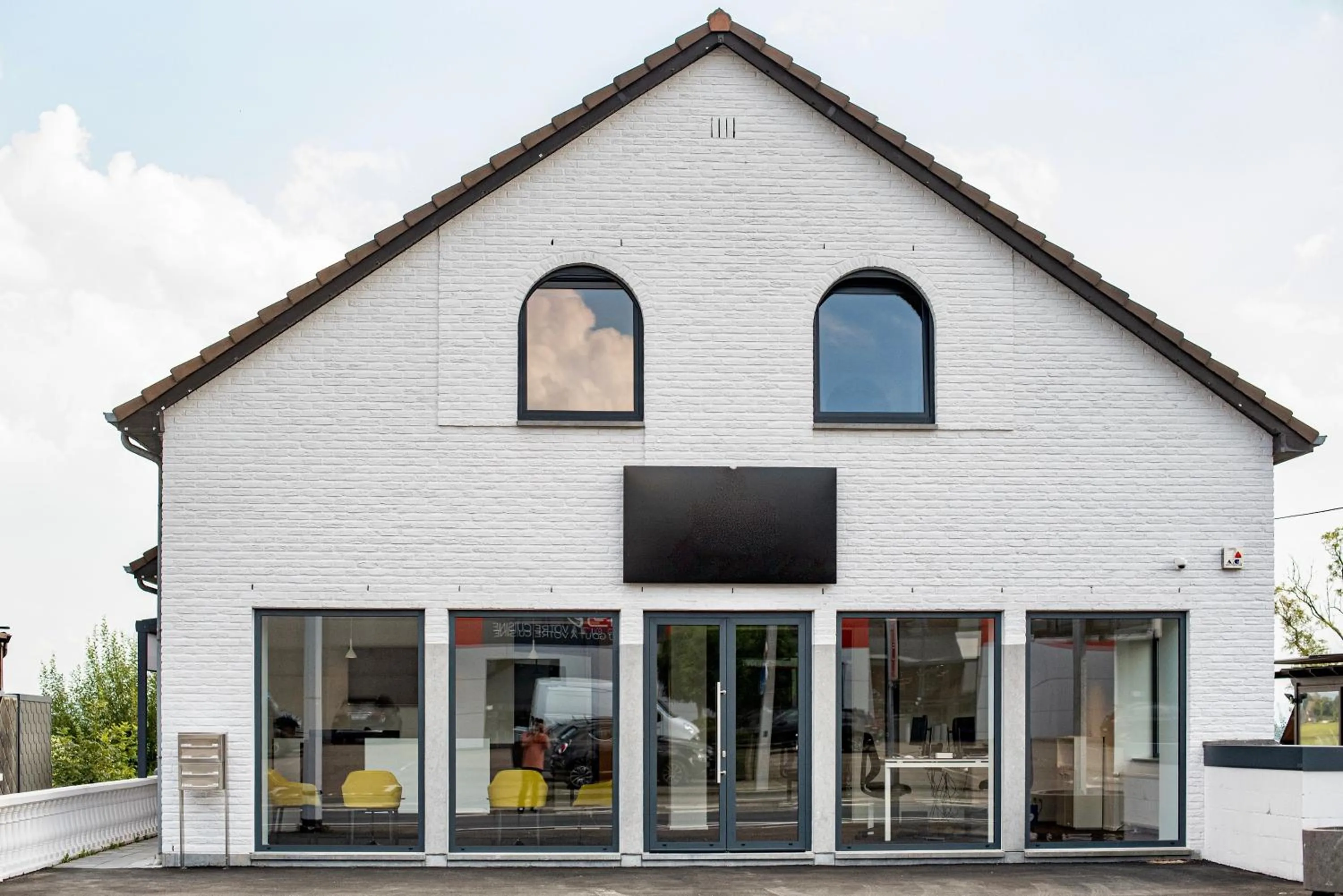 Facade/entrance in Smart Bnb - Hotel Battice