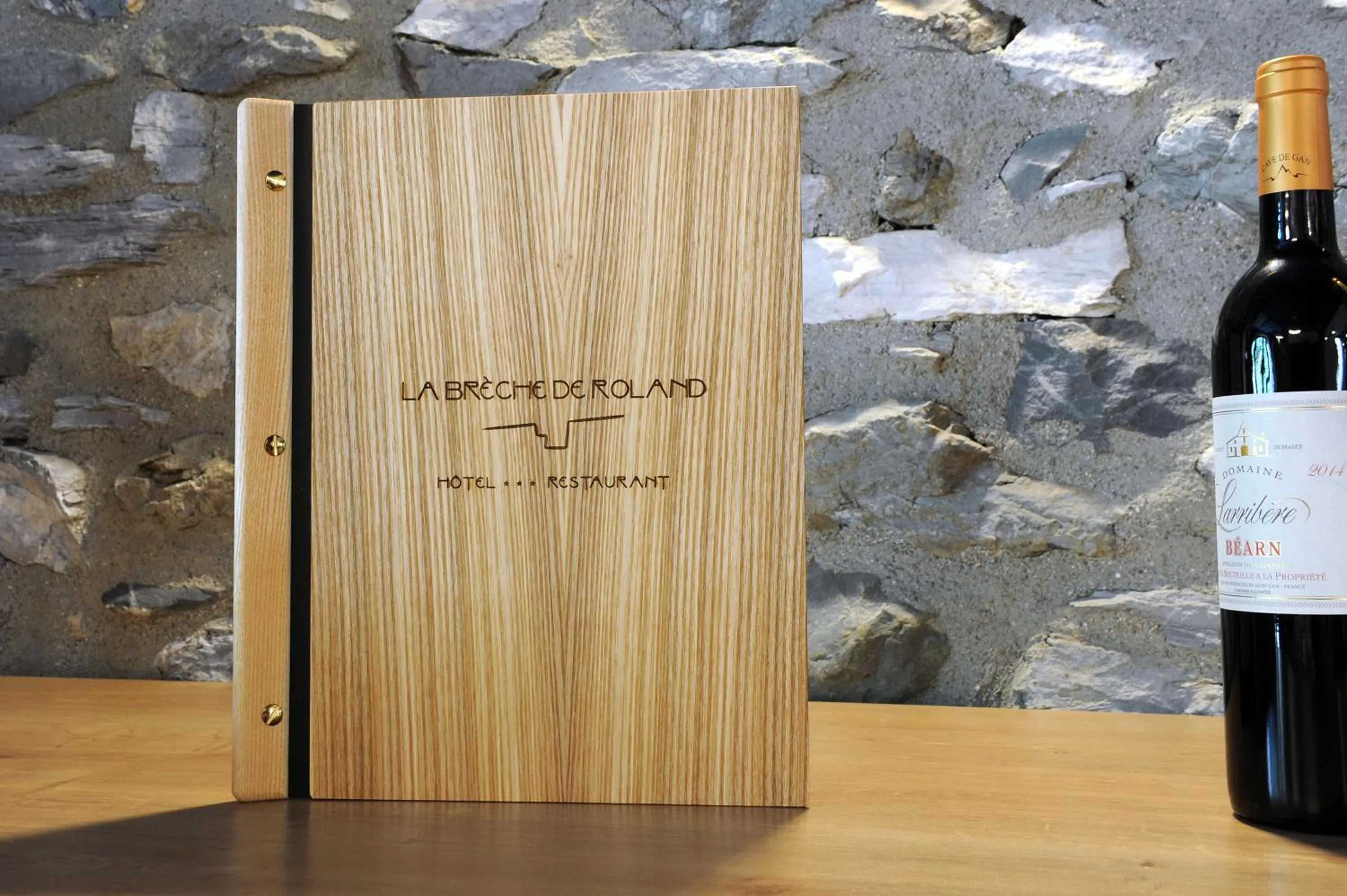 Restaurant/places to eat in Logis Hôtel La Brèche de Roland