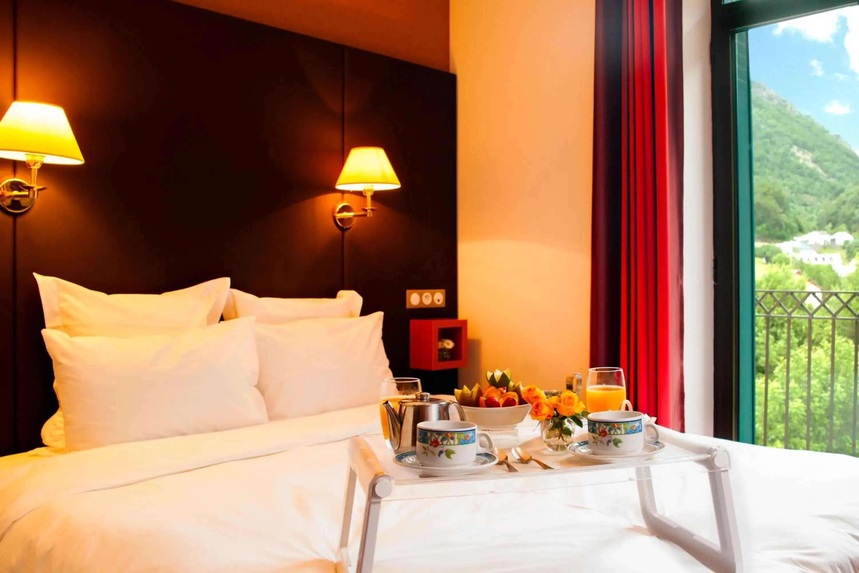 Double Room in Logis Hôtel La Brèche de Roland Double Room in Logis Hôtel La Brèche de Roland