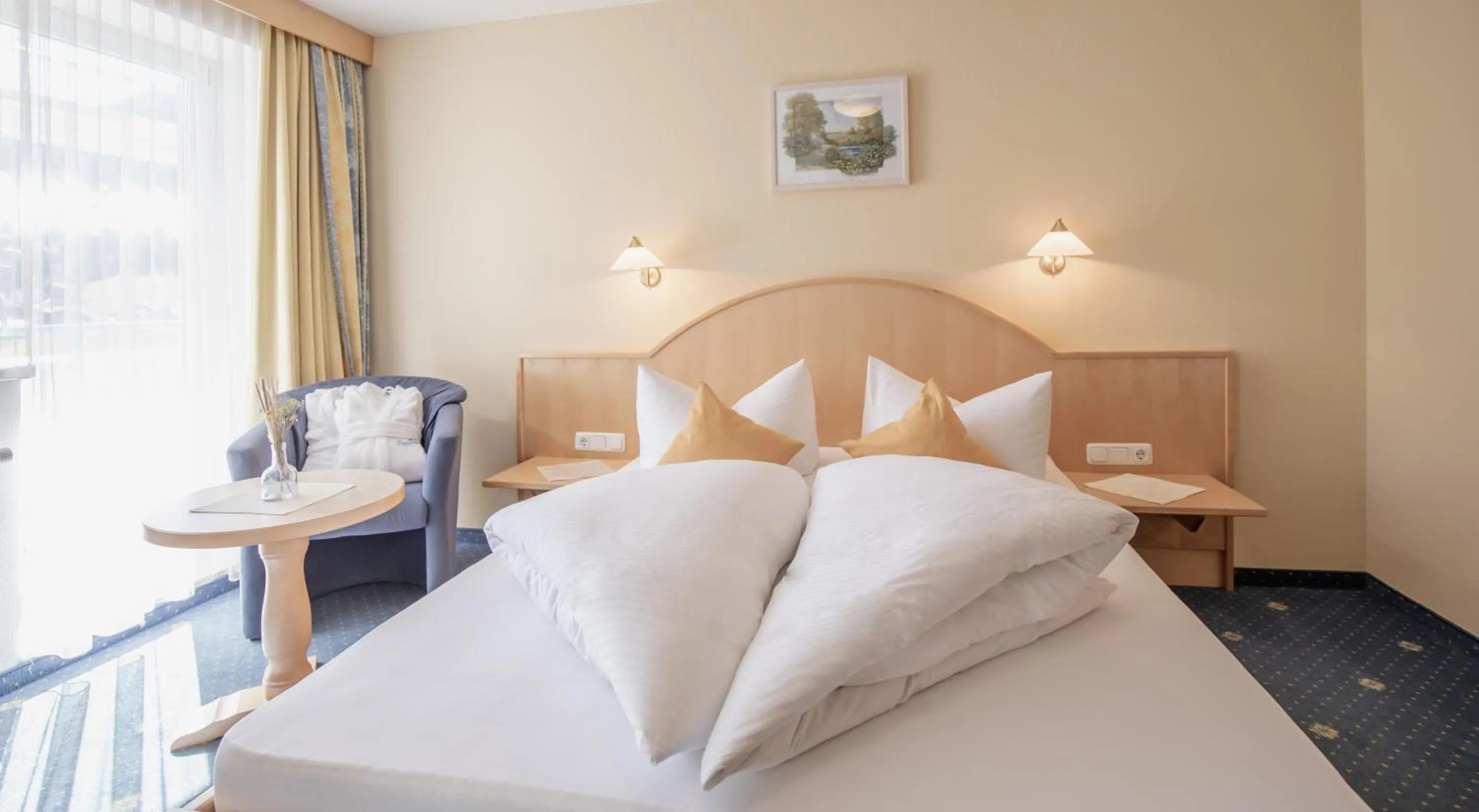 Photo of the whole room, Bed in Hotel Sunshine Superior "ADULTS ONLY" Ischgl - Kappl