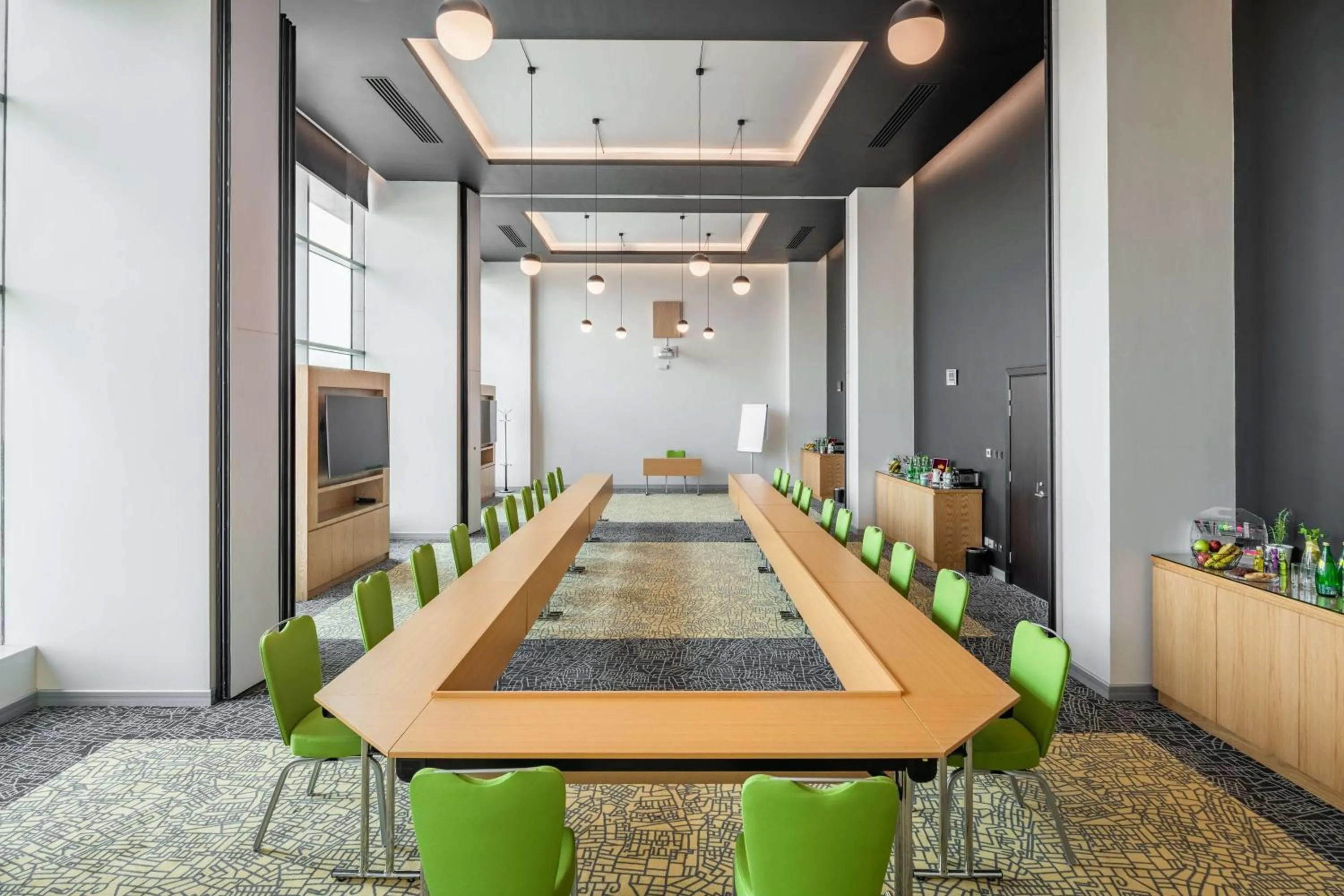 Meeting/conference room in Park Inn by Radisson Jeddah Madinah Road