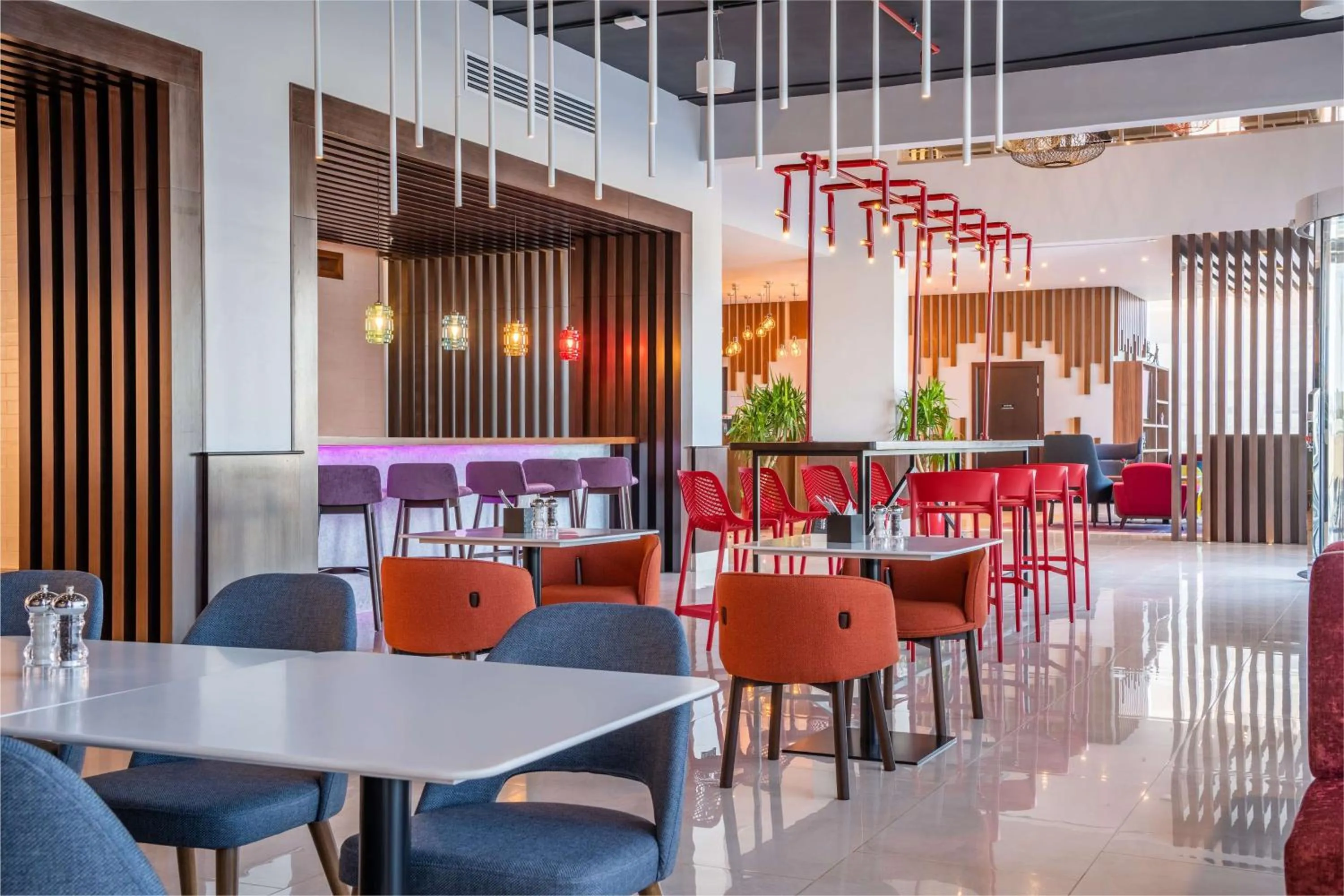 Restaurant/places to eat in Park Inn by Radisson Jeddah Madinah Road