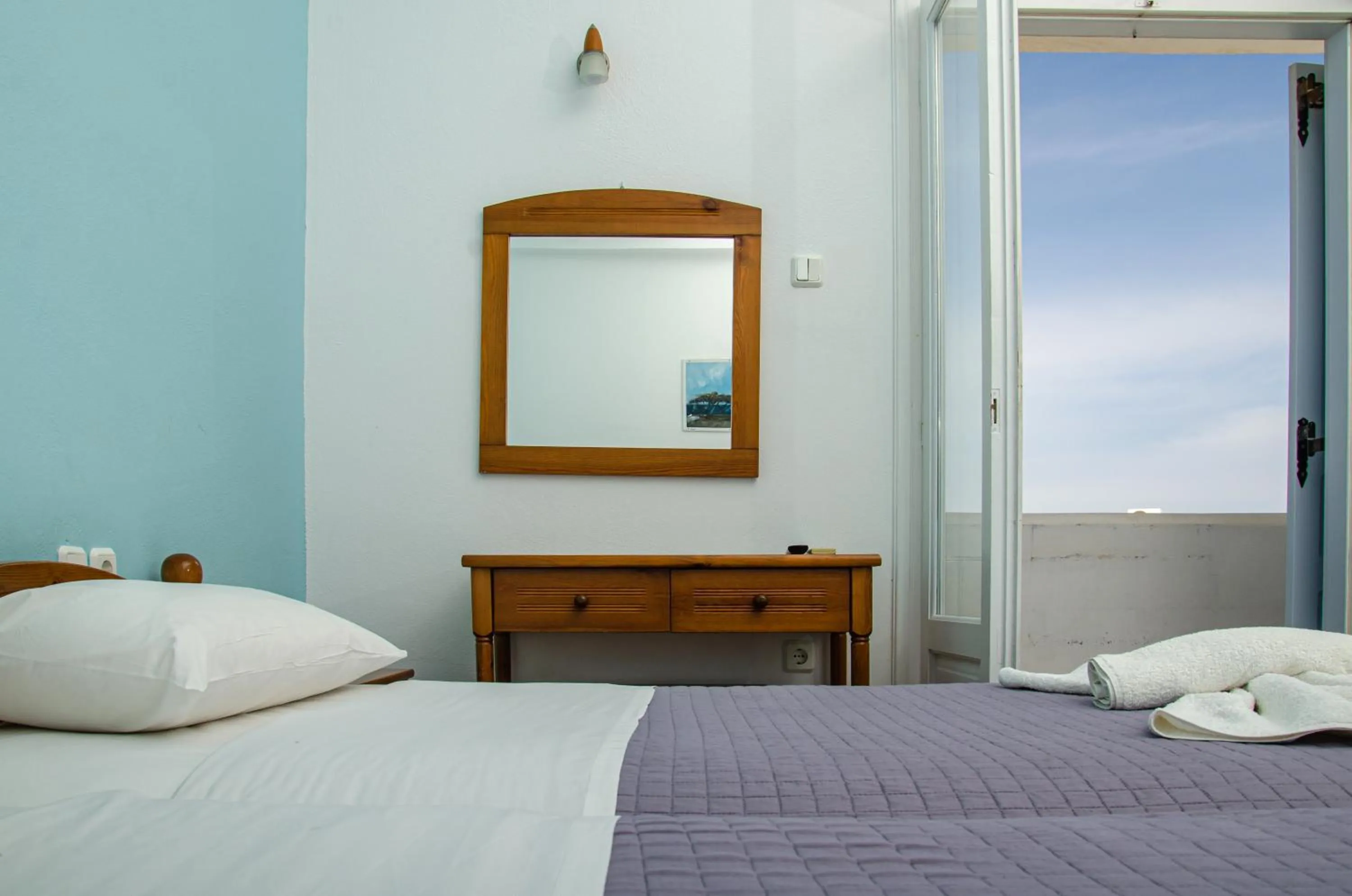 Bed in Hotel Livadia