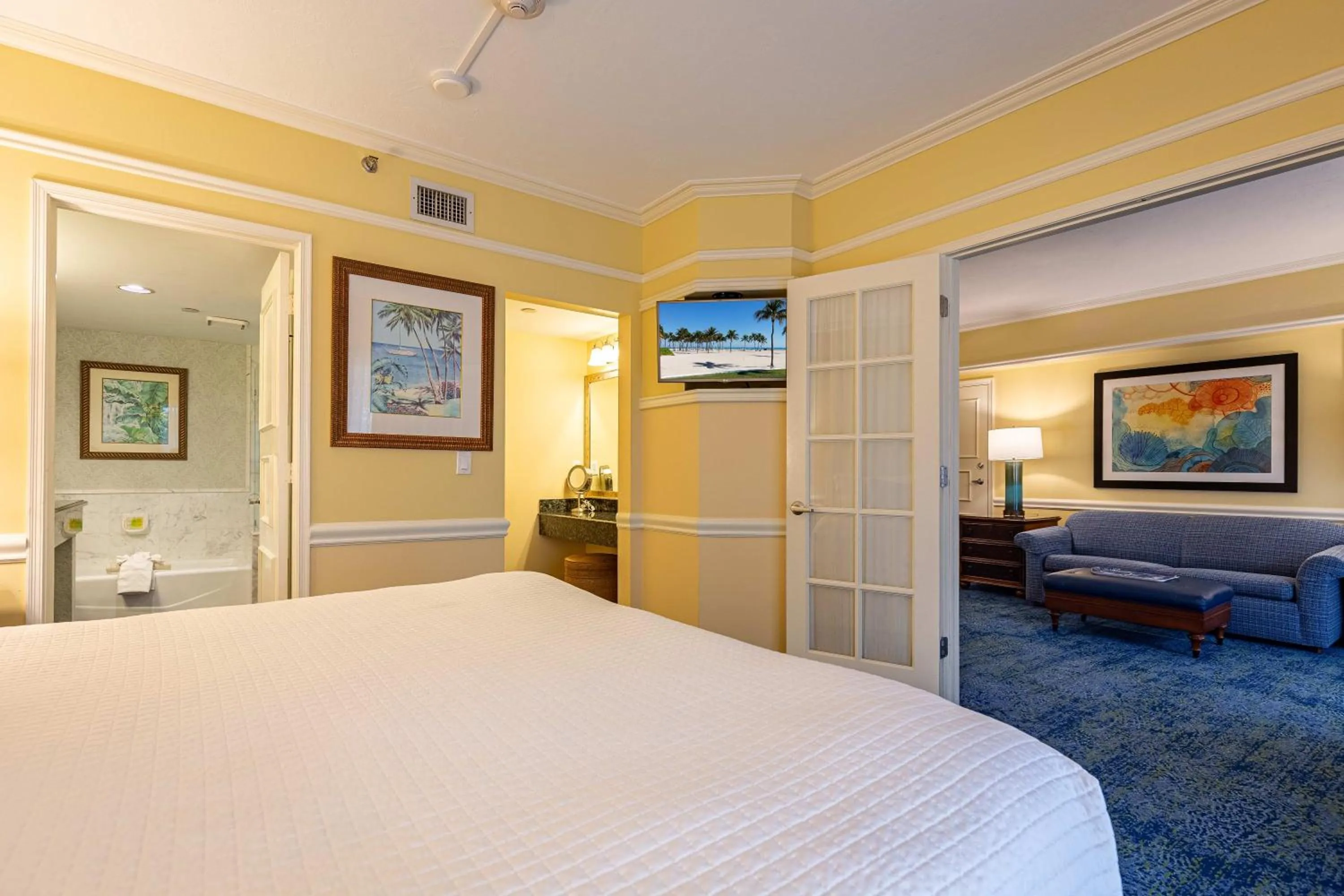 Bedroom, Bed in The Lago Mar Beach Resort and Club
