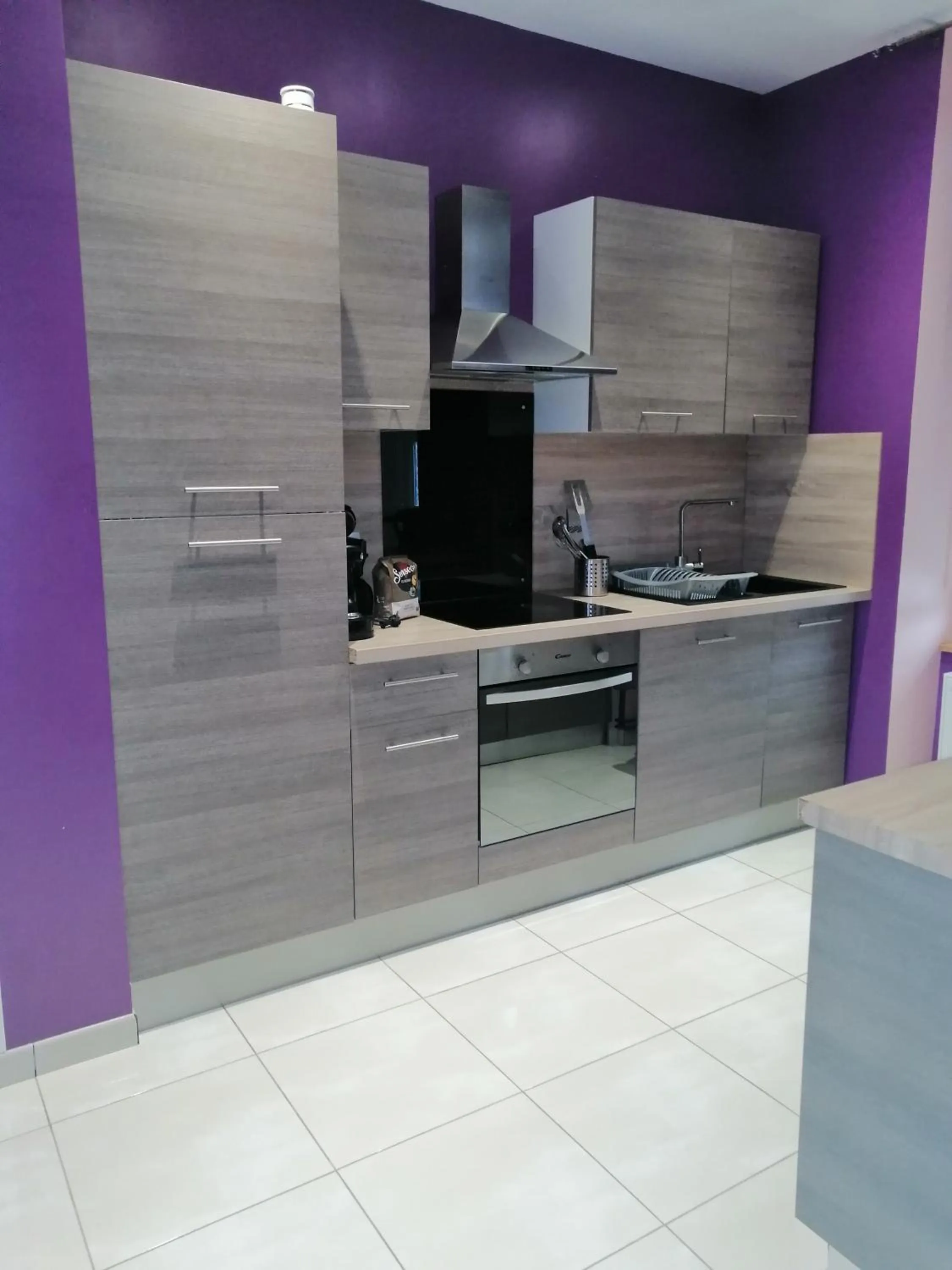 Communal kitchen in Le refuge de l'abbaye