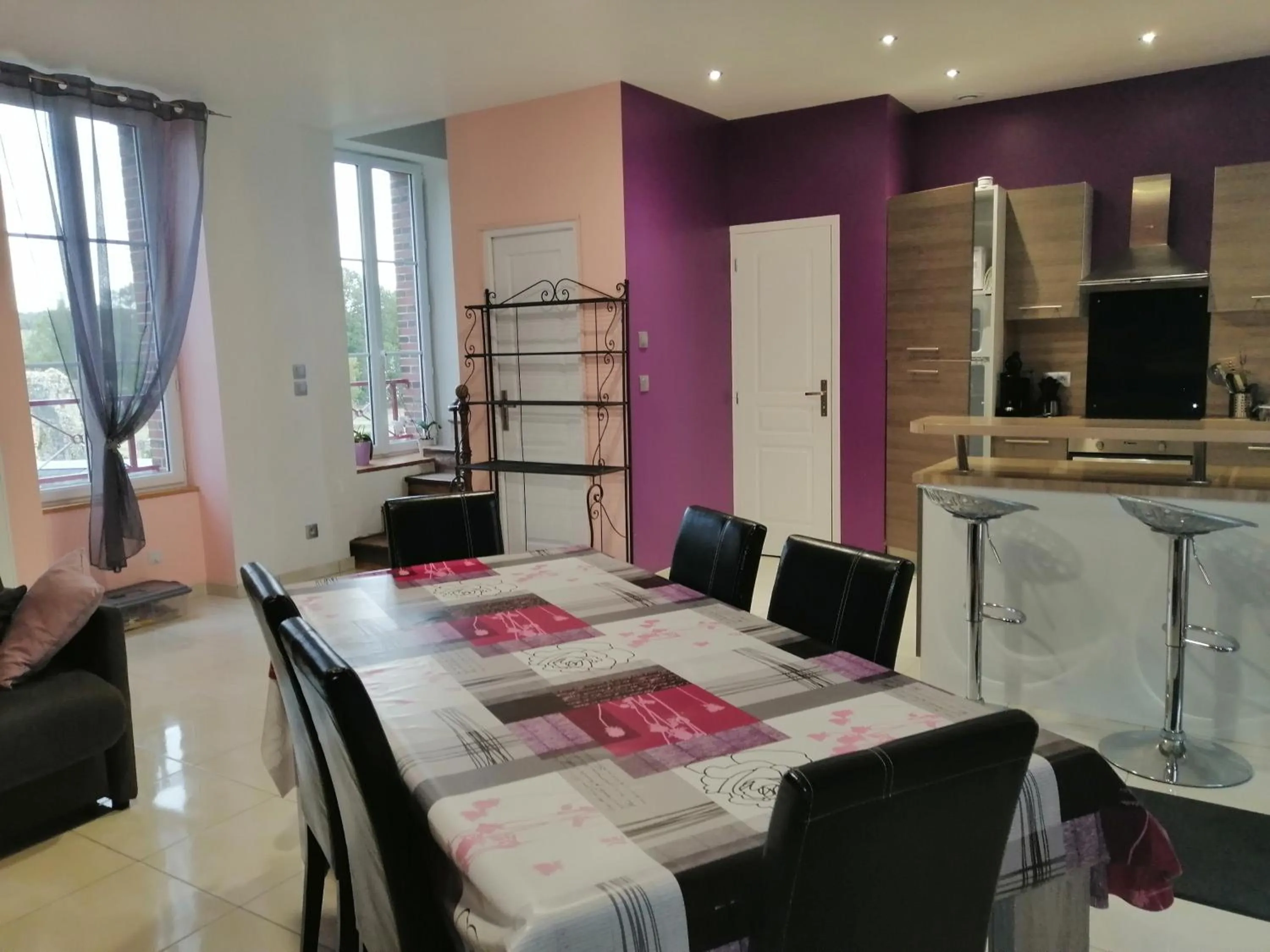Dining area in Le refuge de l'abbaye