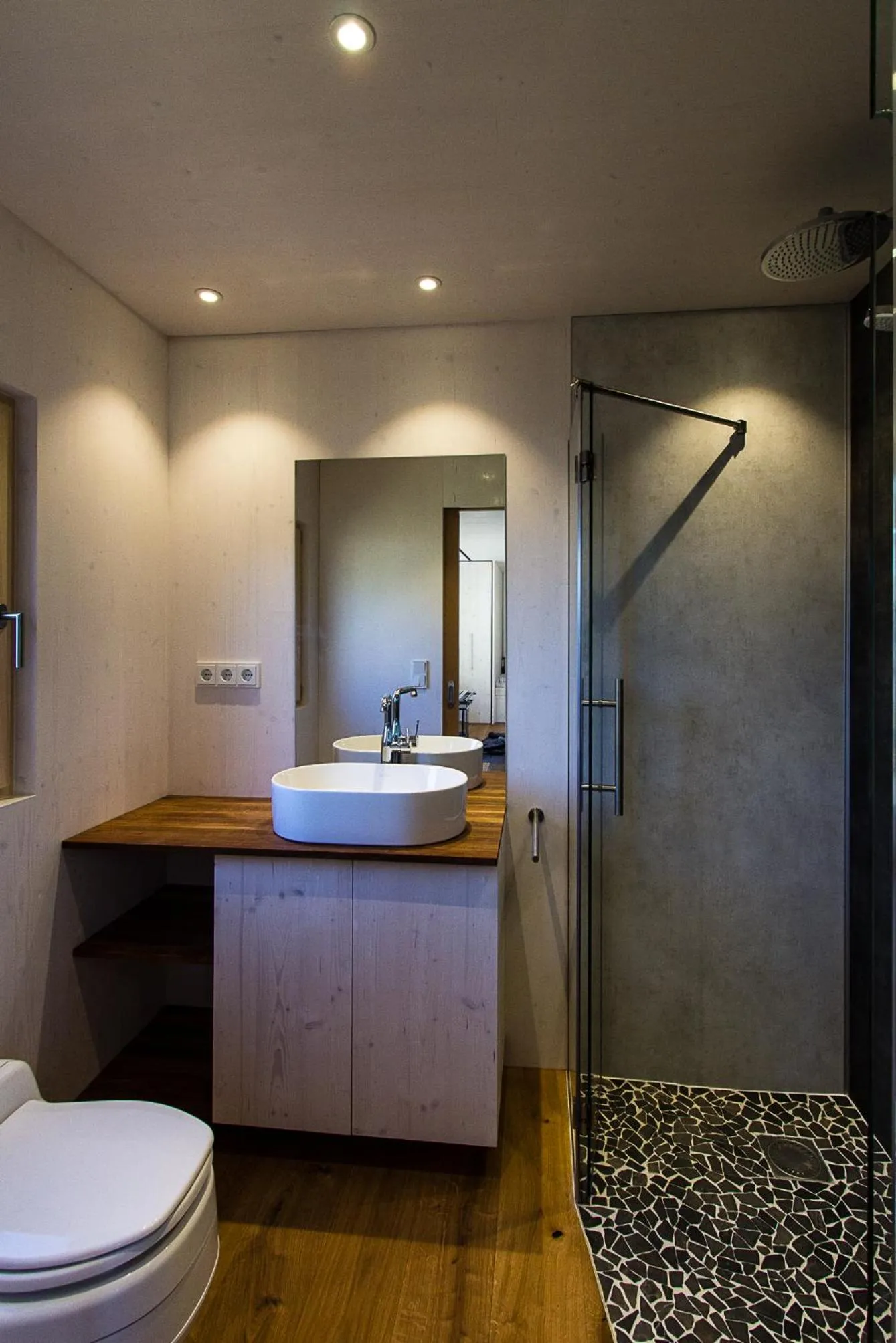 Shower in Biohotel Grafenast