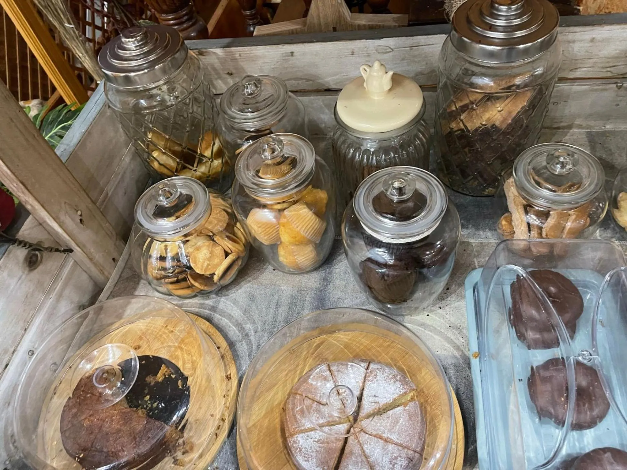 Restaurant/places to eat in Hostal Vall D'Aneu by Arcas & Sambola