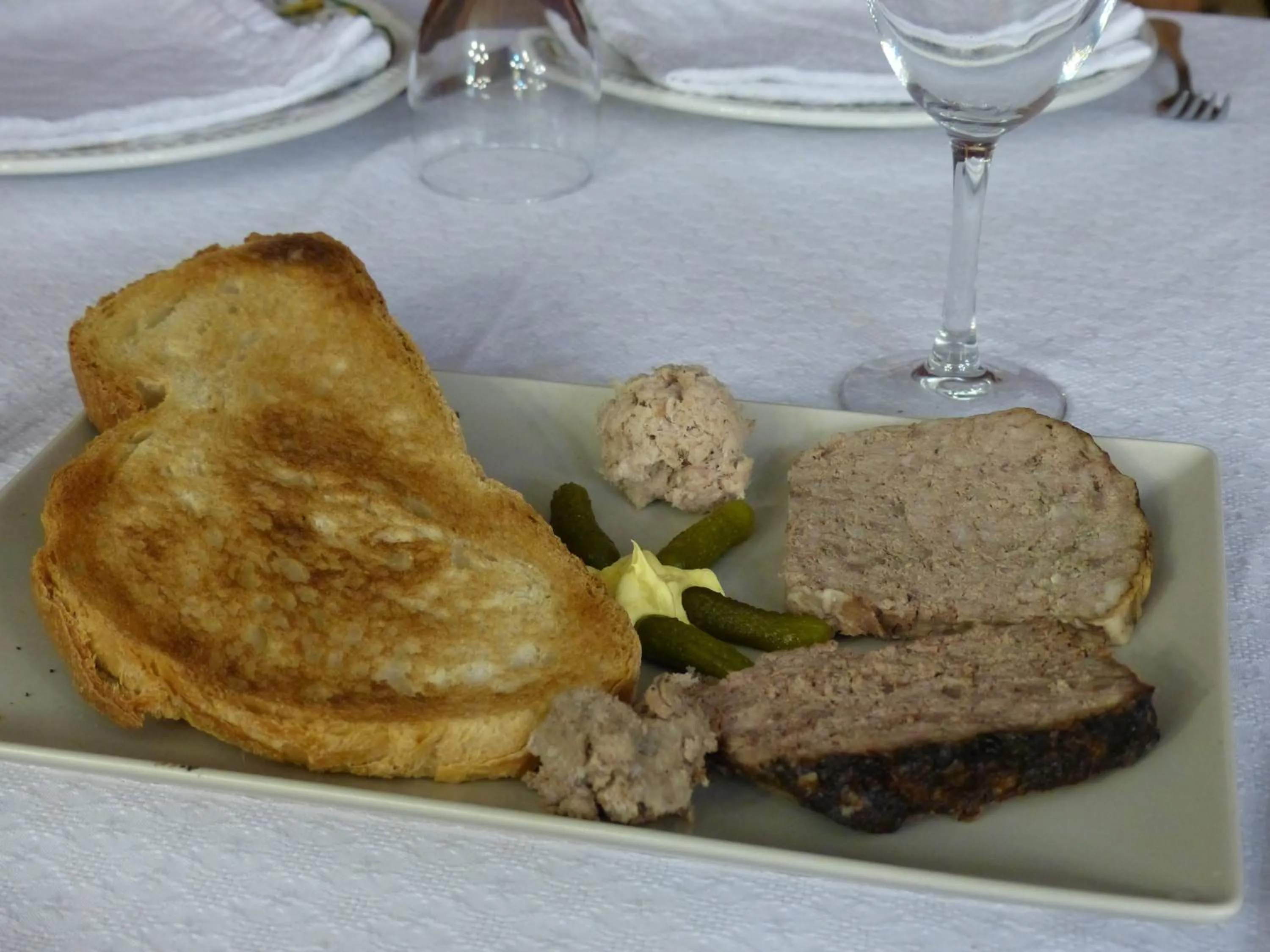 Food in Hostal Vall D'Aneu by Arcas & Sambola