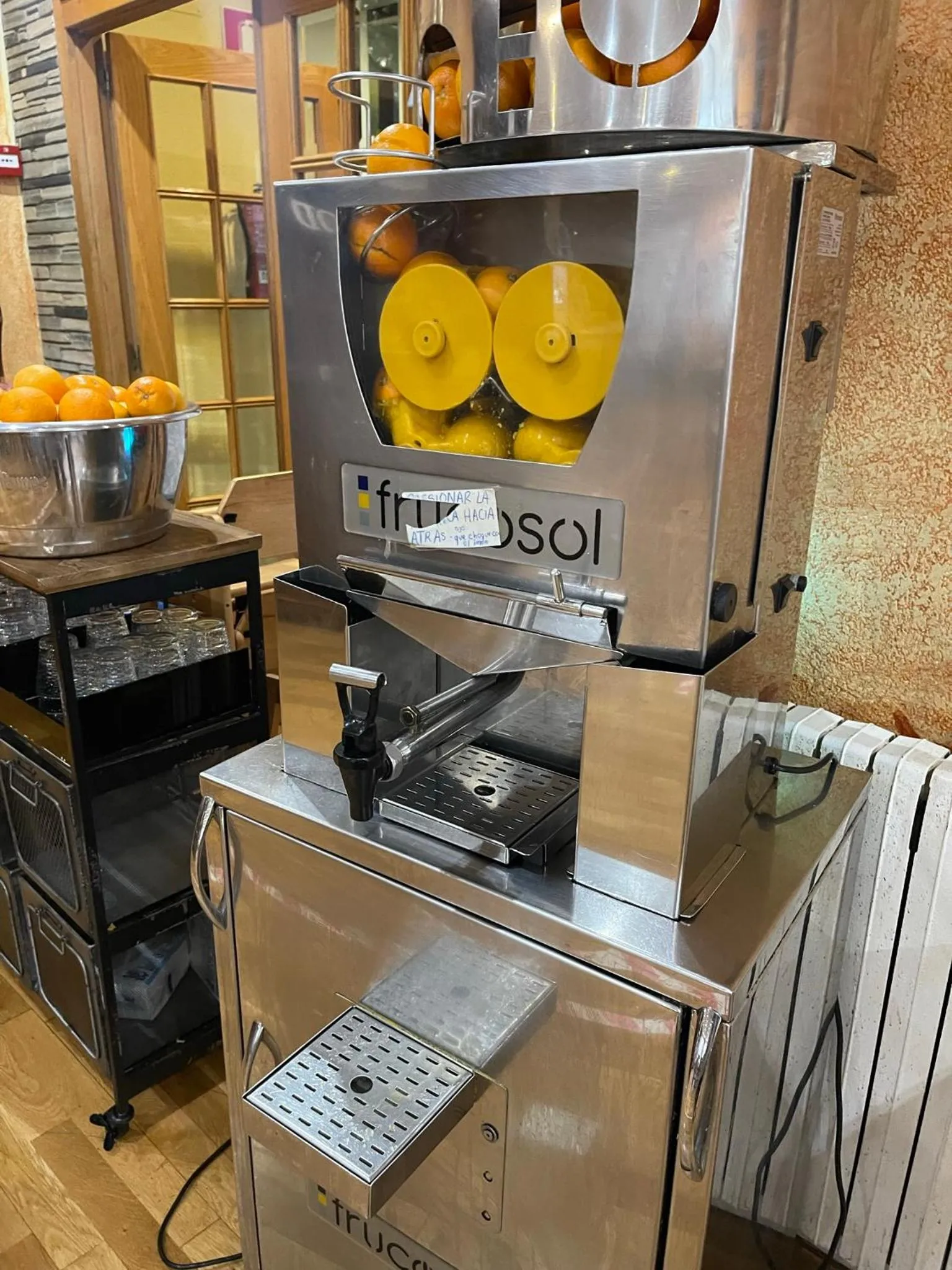 Restaurant/places to eat in Hostal Vall D'Aneu by Arcas & Sambola