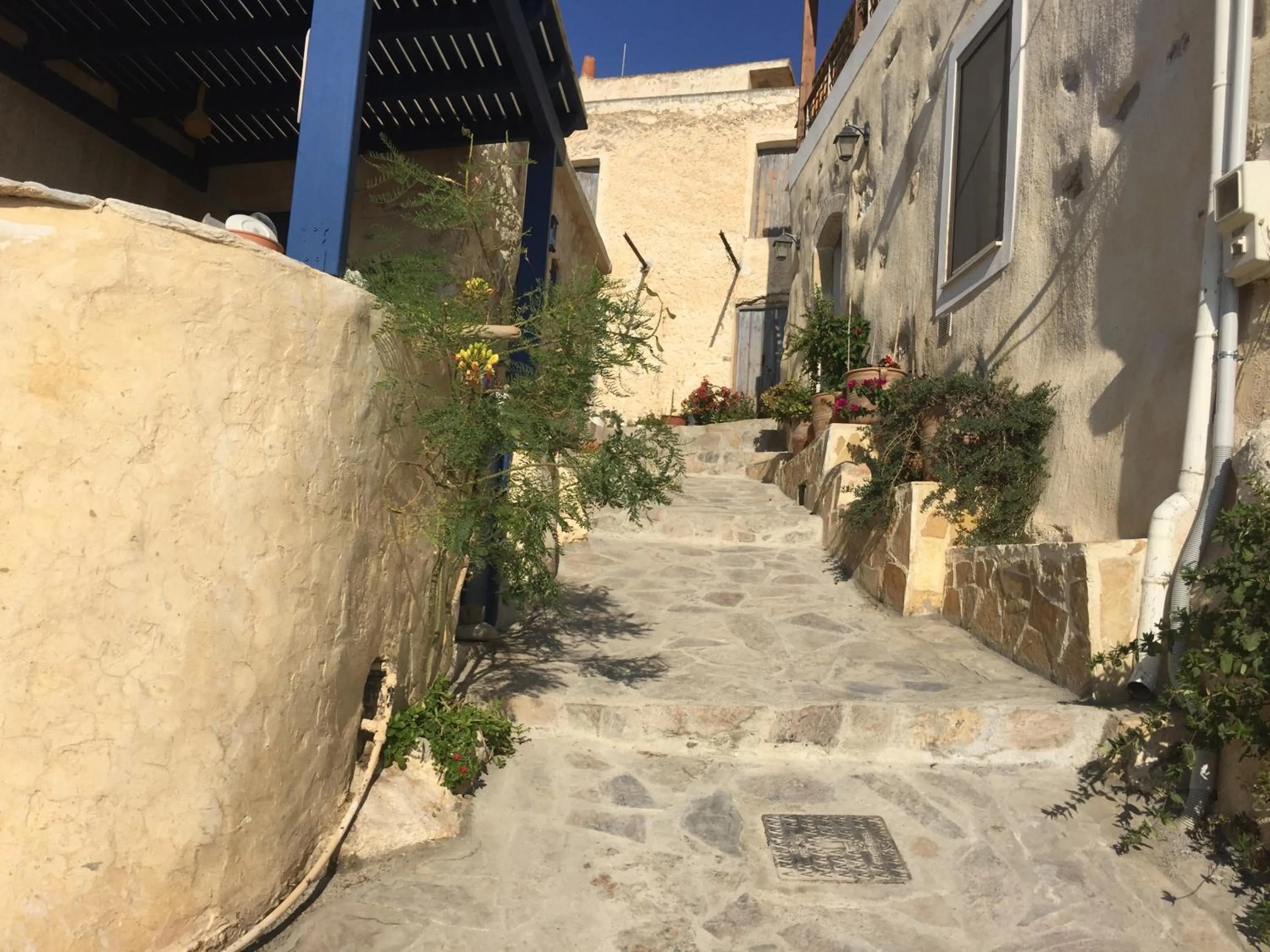 Children play ground in Tholos Rooms