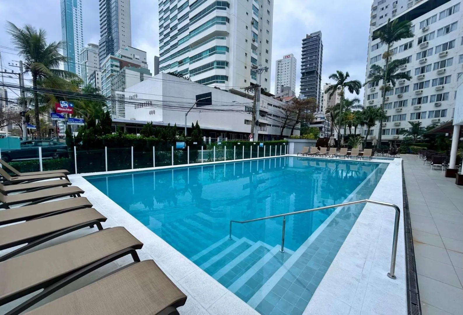 Property building in Marambaia Hotel e Convenções