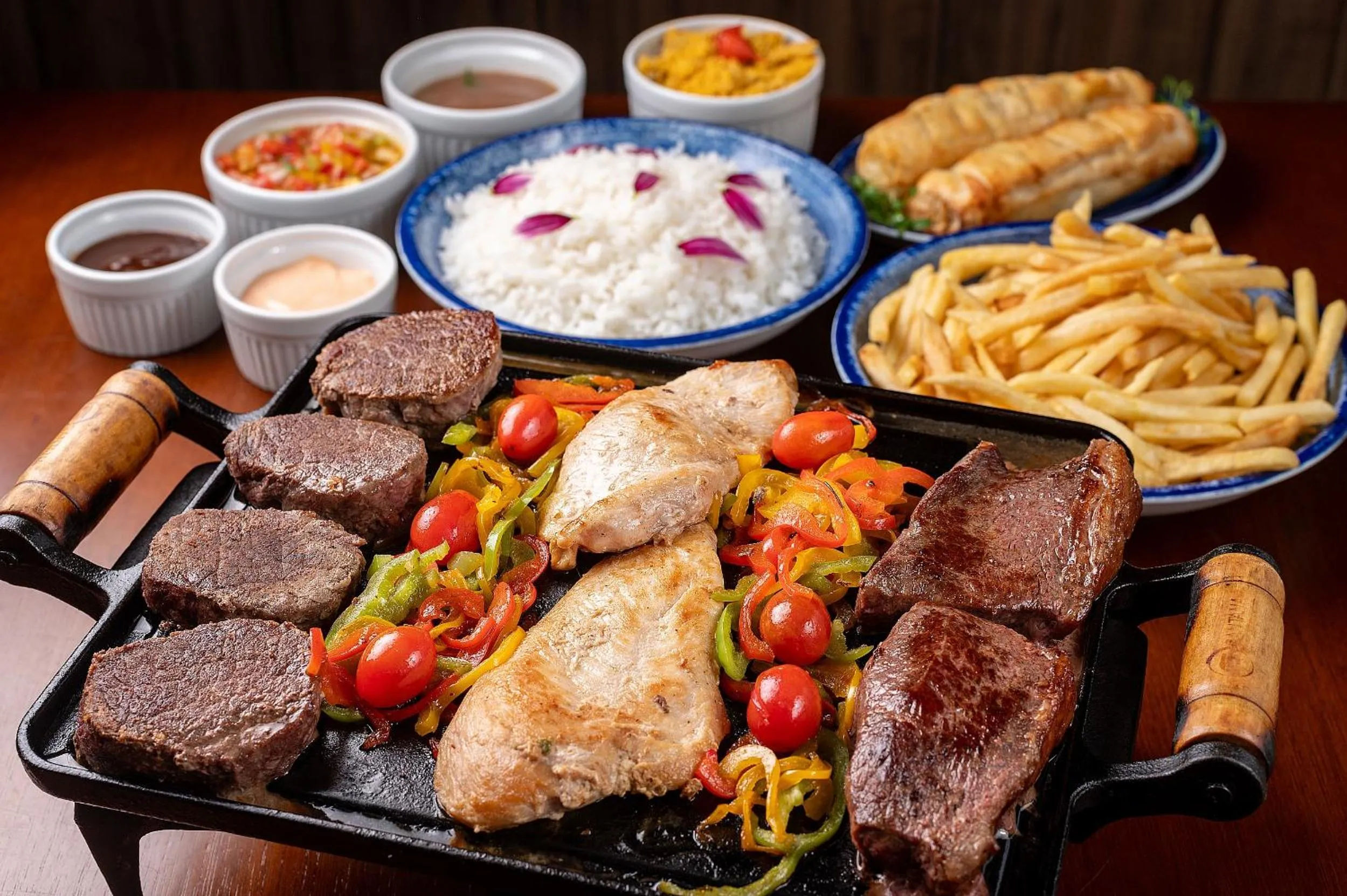 Restaurant/places to eat in Marambaia Hotel e Convenções