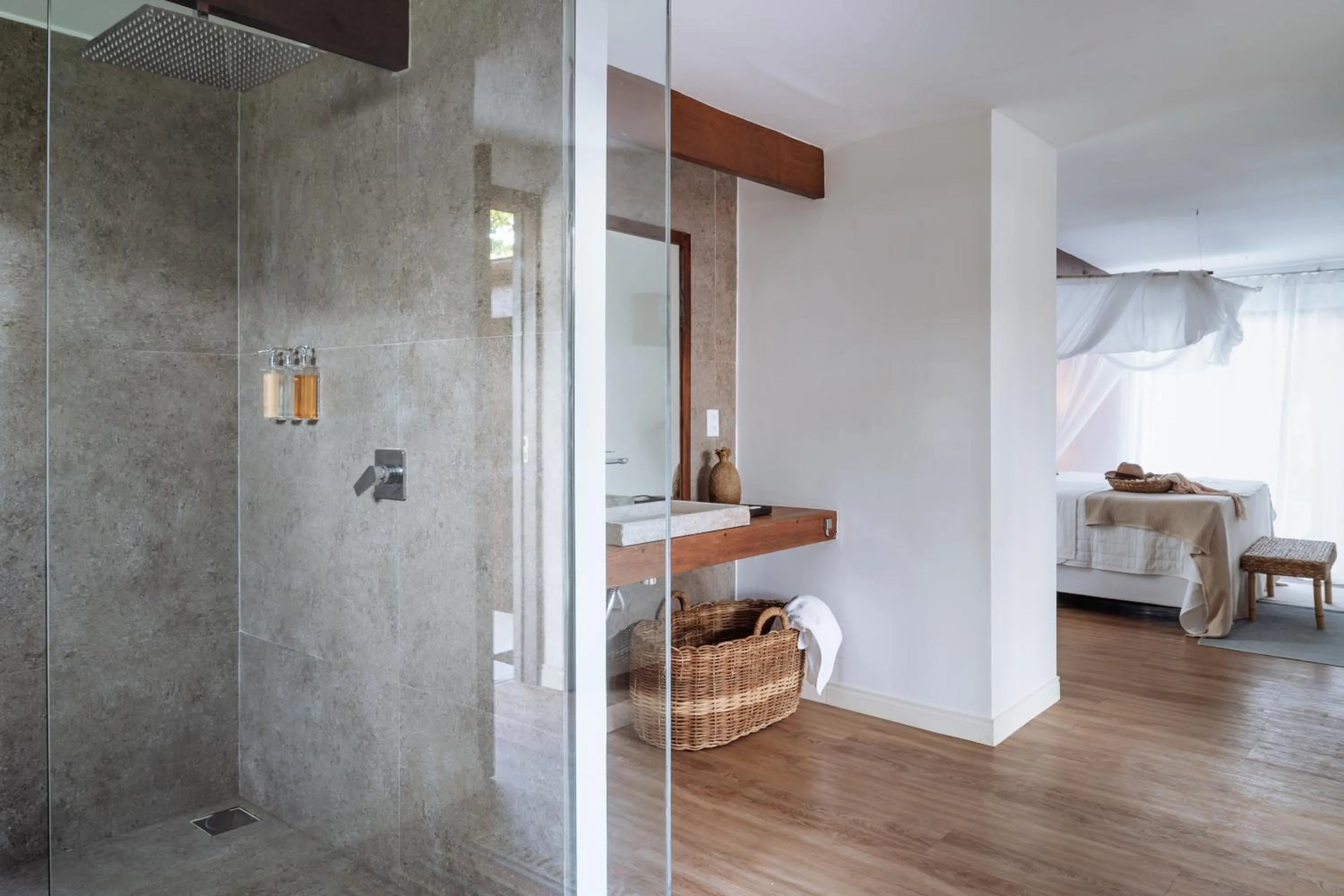 Shower in Vila Dos Orixás Boutique Hotel