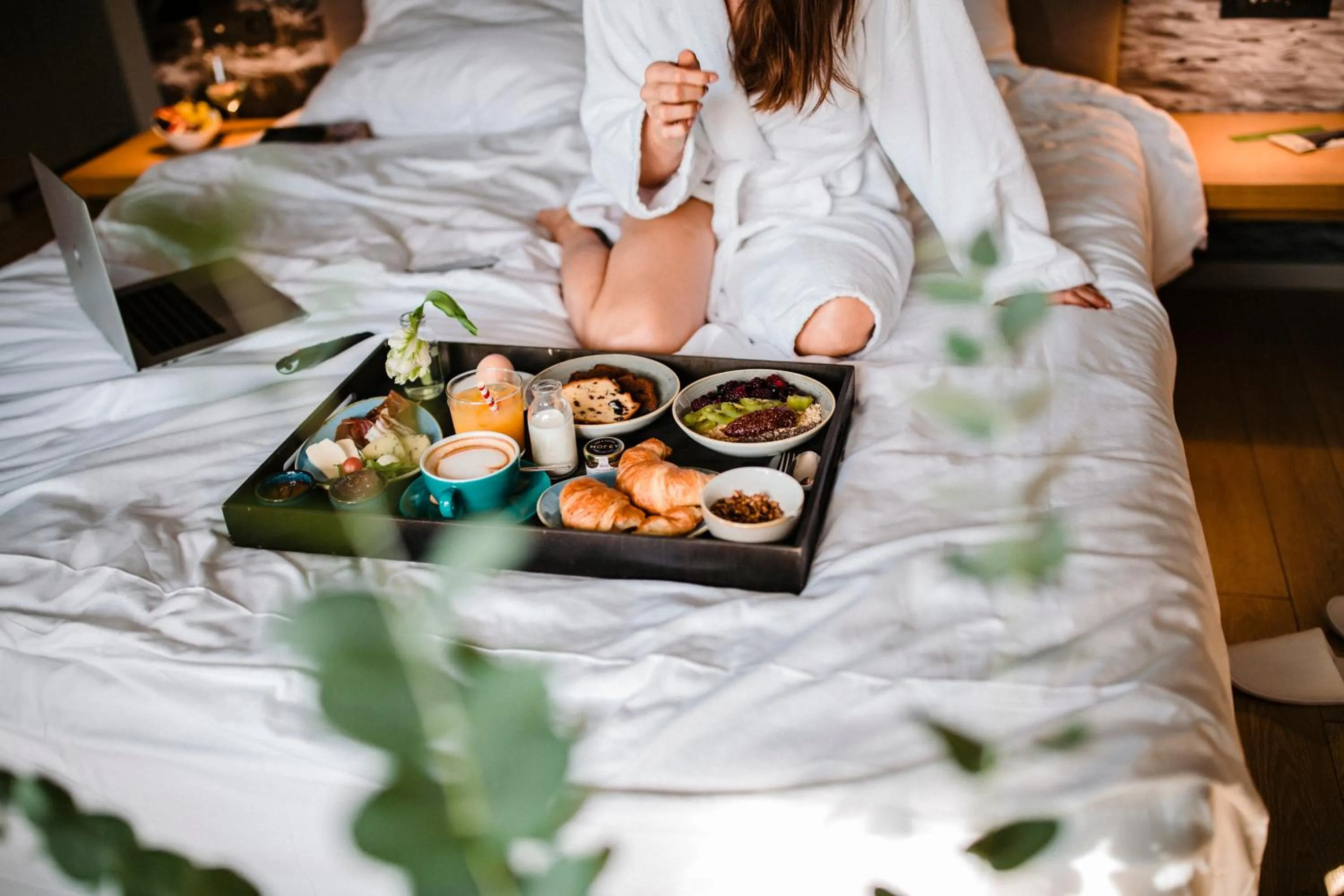 Bed in One Suite Hotel