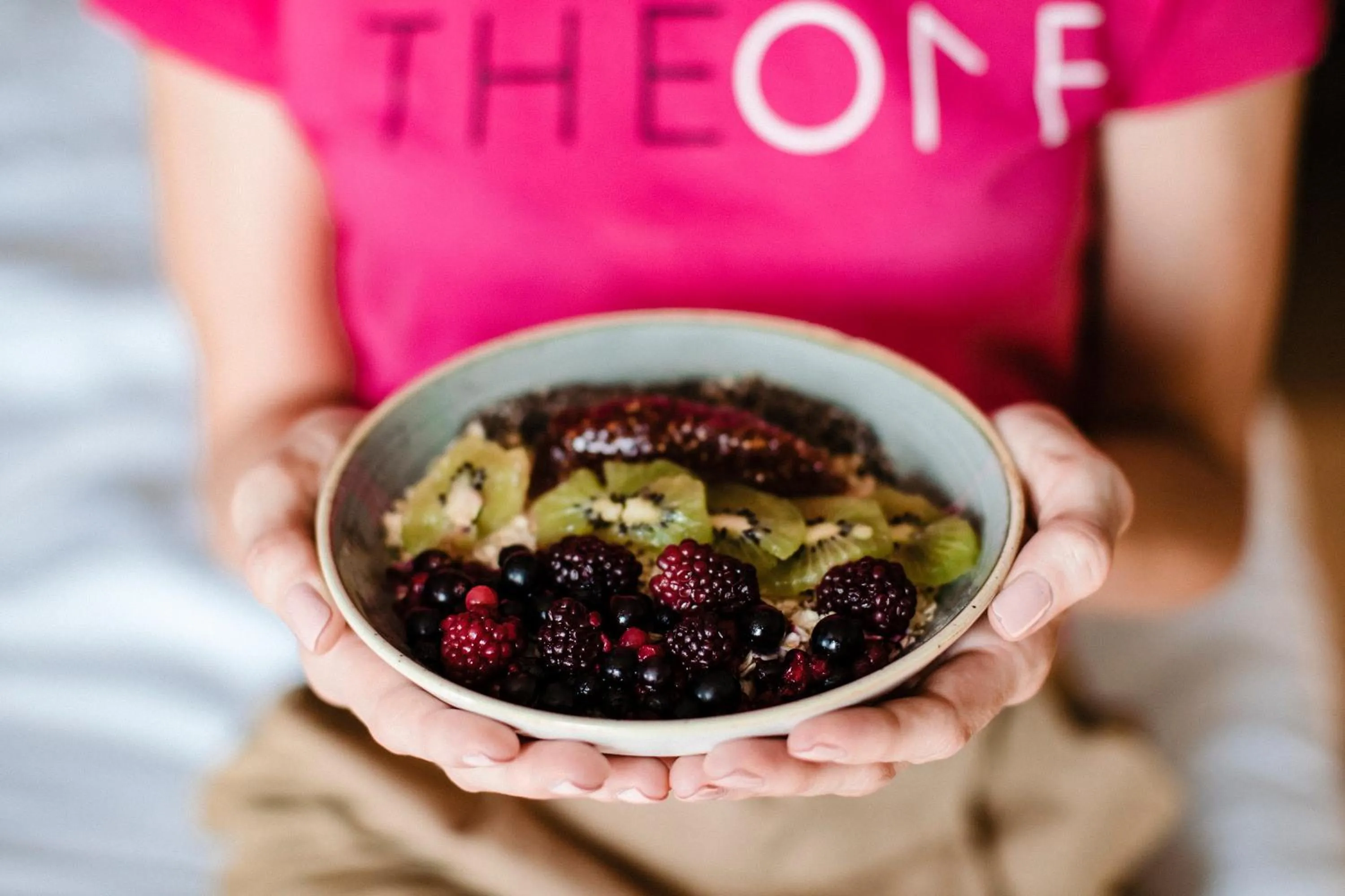 Logo/Certificate/Sign in One Suite Hotel