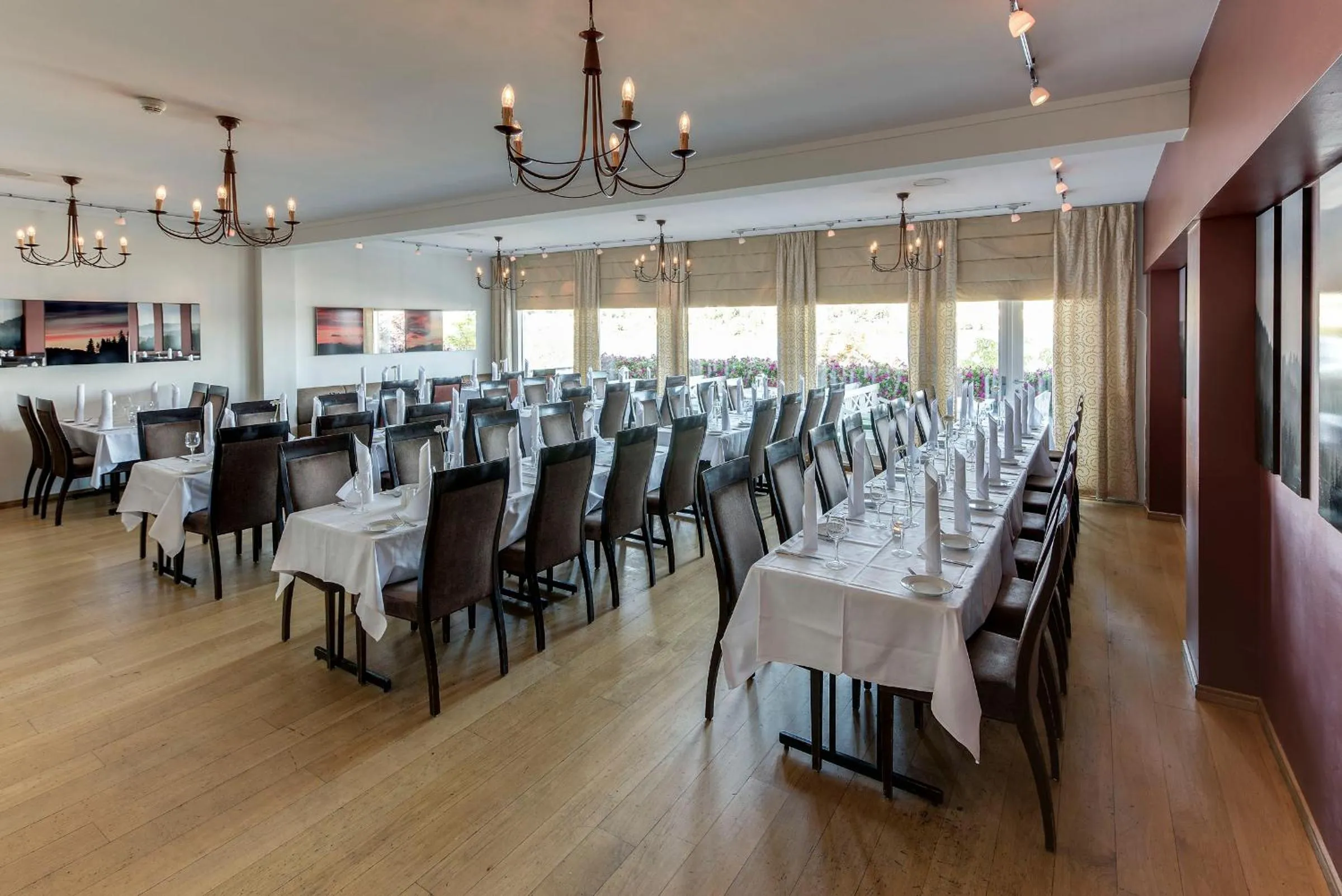 Restaurant/places to eat in Tyrifjord Hotell