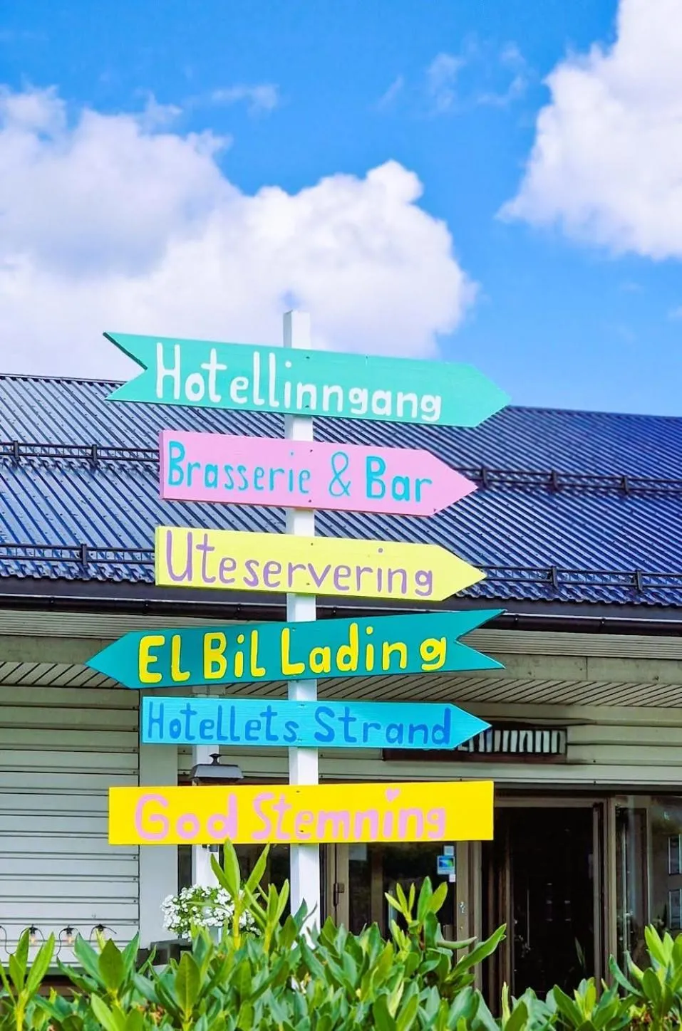 Logo/Certificate/Sign in Tyrifjord Hotell