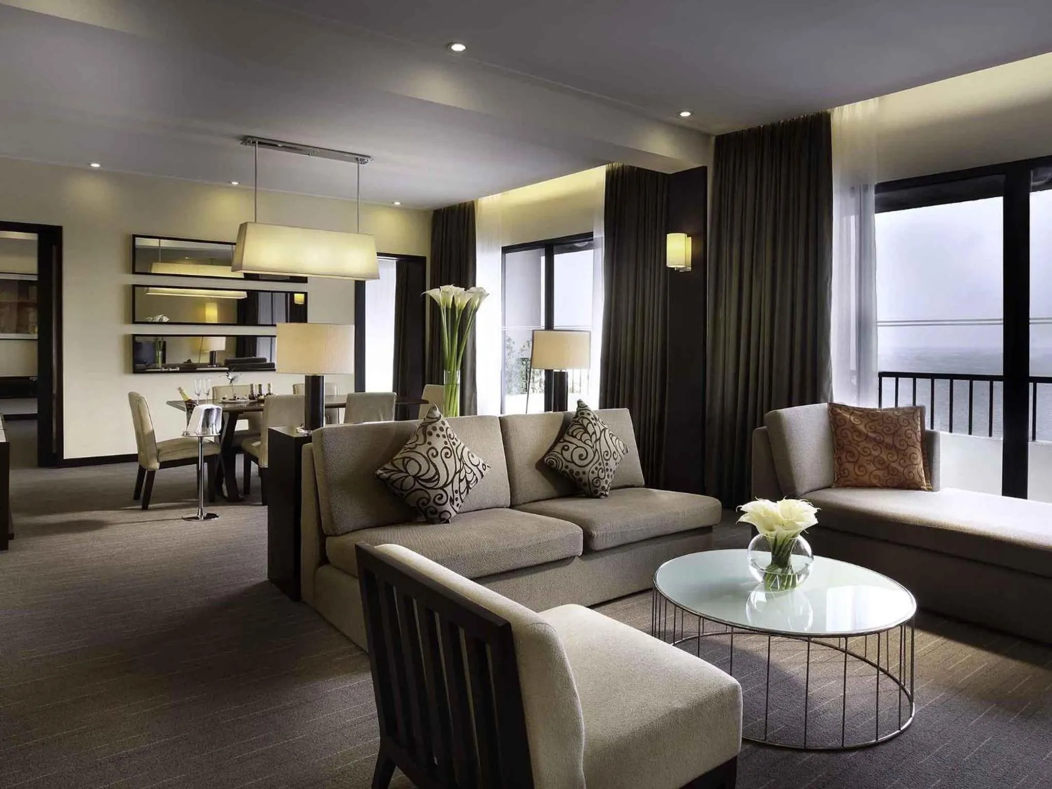 Bedroom in Sofitel Philippine Plaza Manila