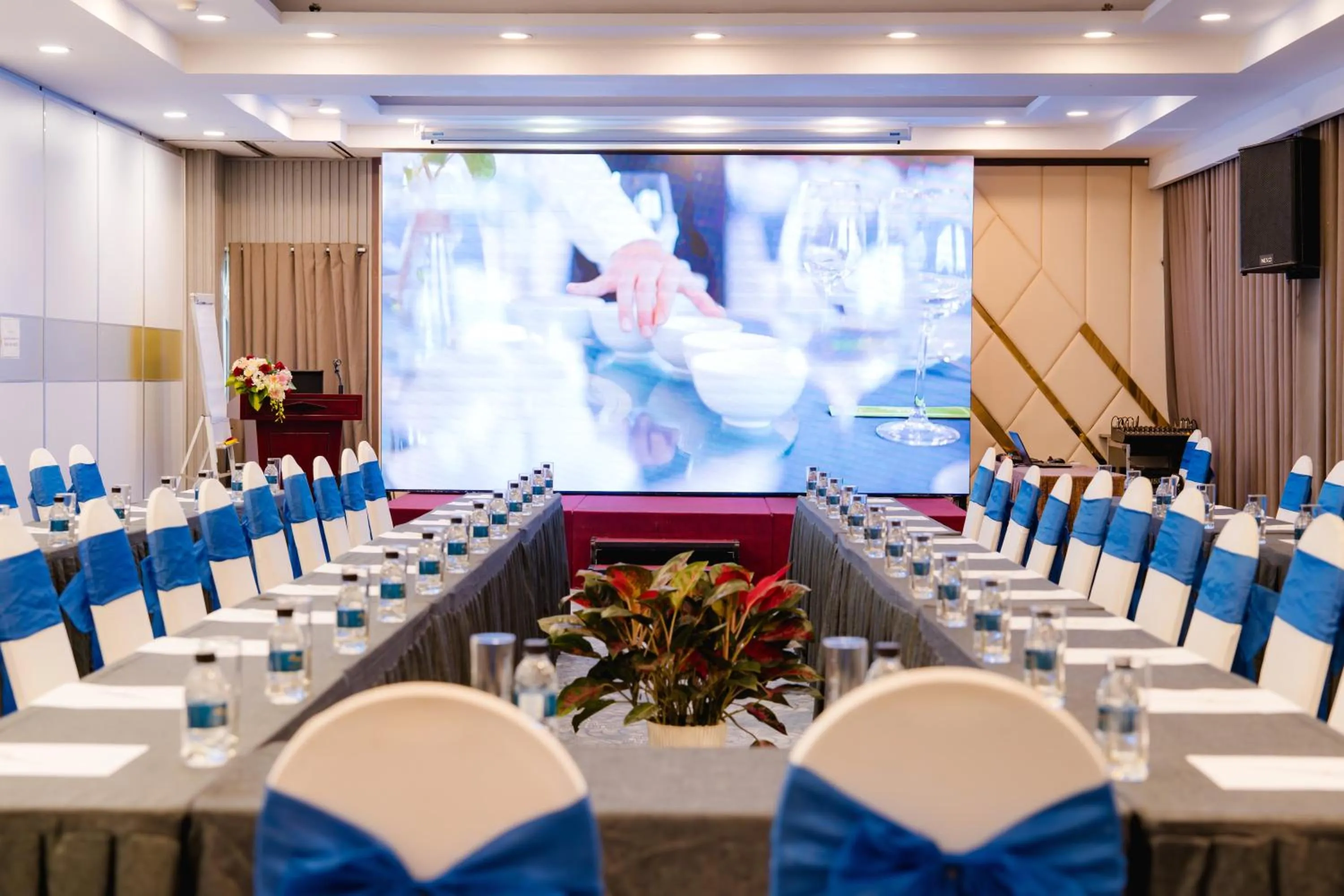 Banquet/Function facilities in Viet Lotus Saigon Hotel