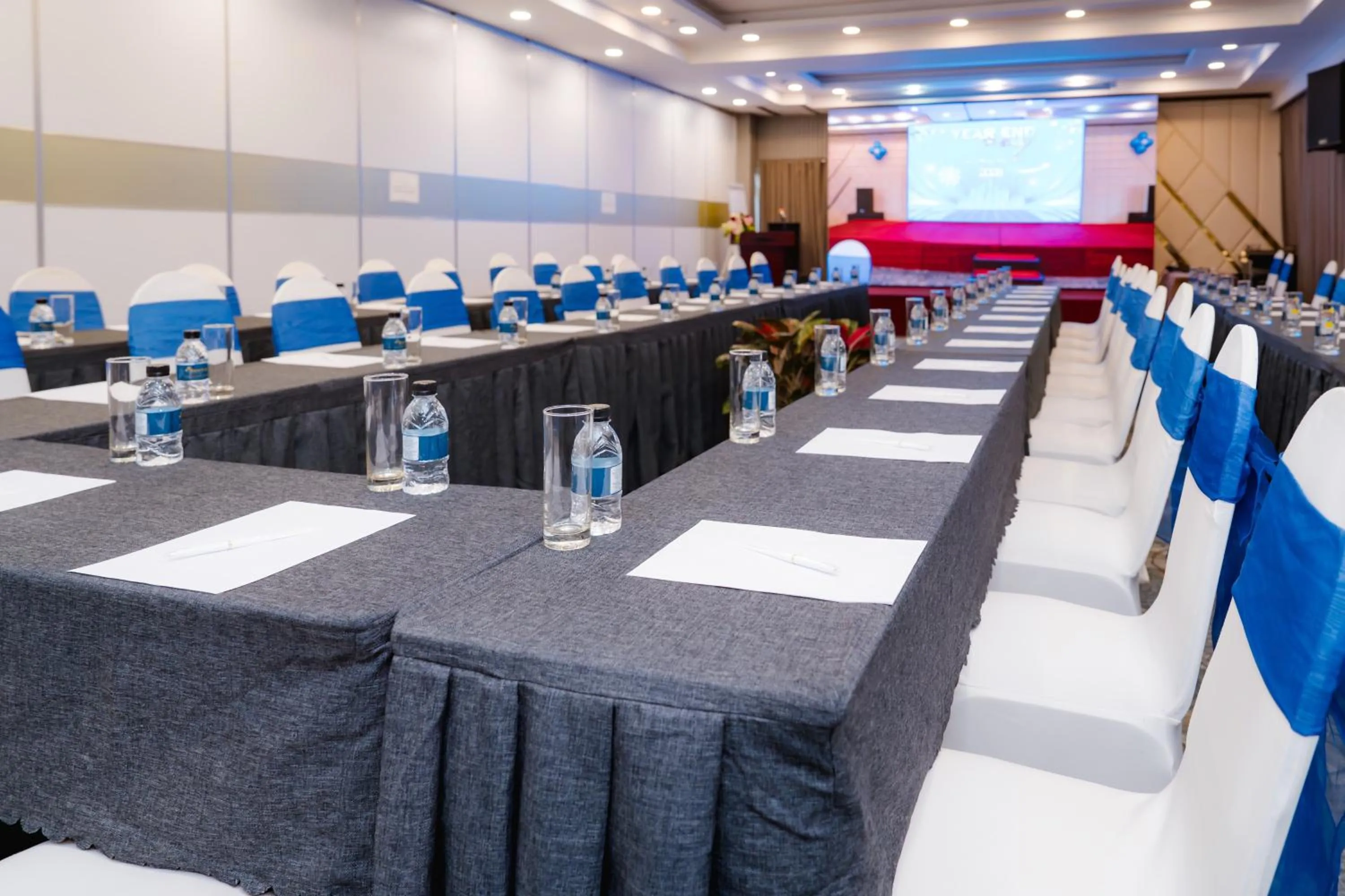 Banquet/Function facilities in Viet Lotus Saigon Hotel