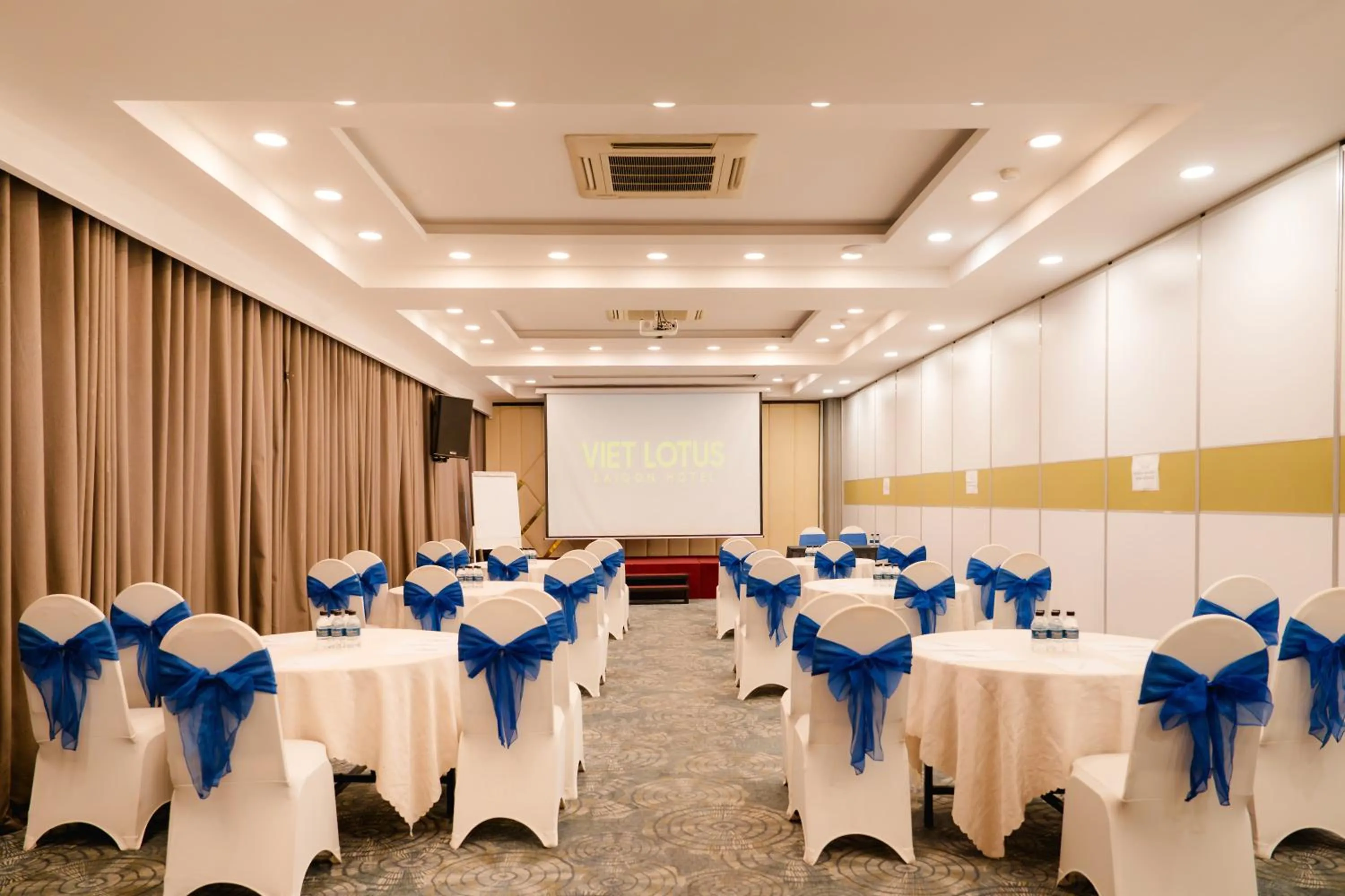 Banquet/Function facilities in Viet Lotus Saigon Hotel